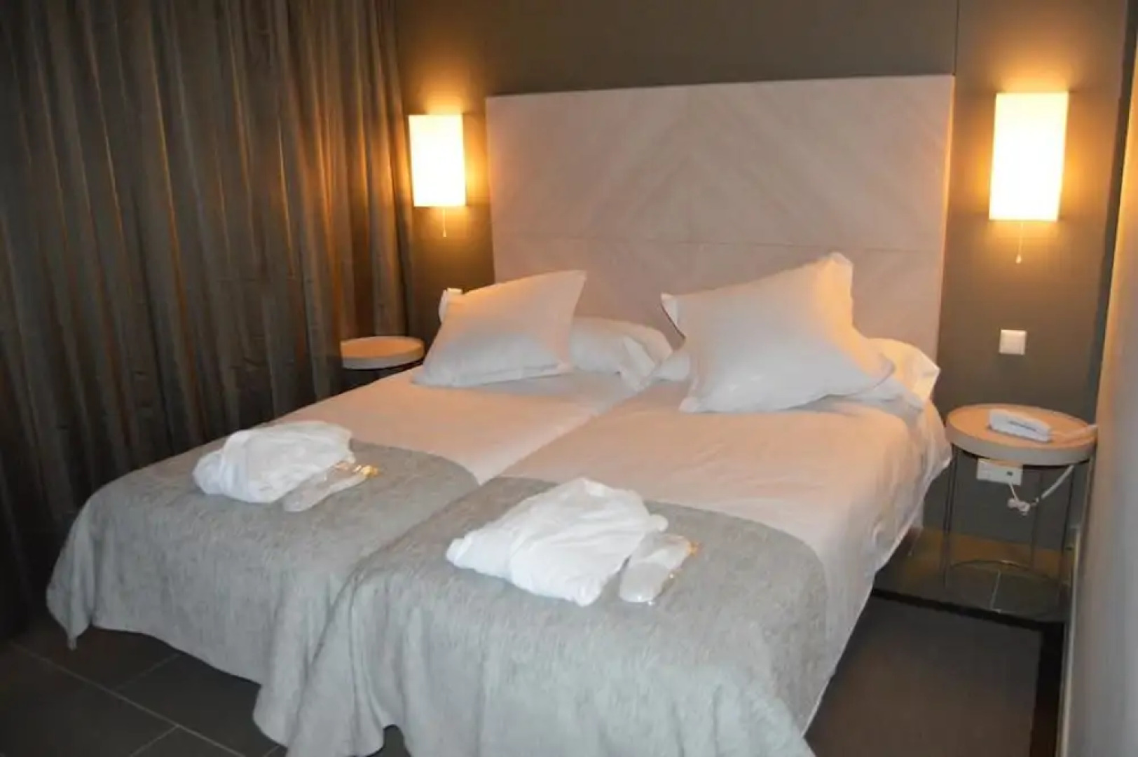 Balneario De Gravalos