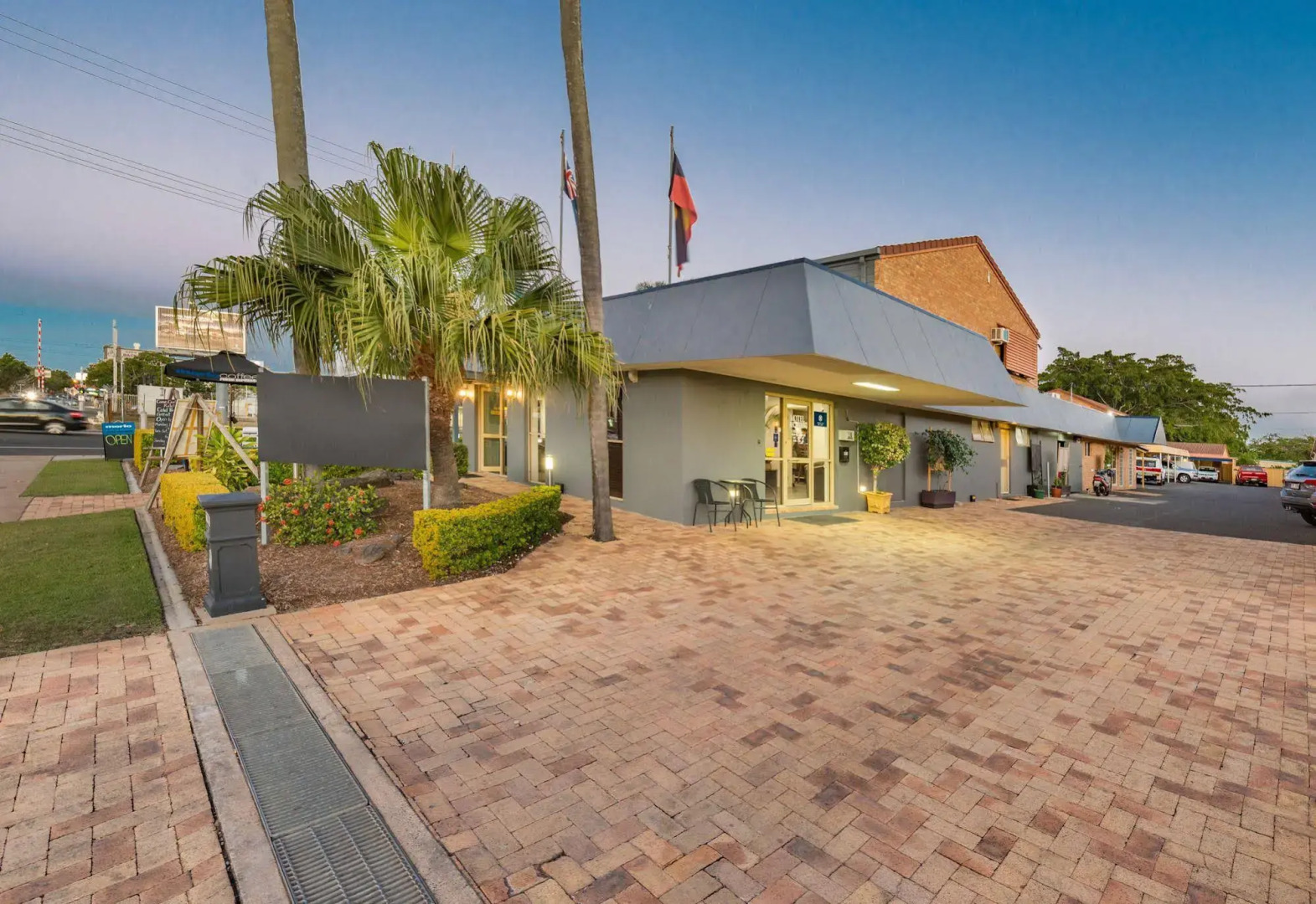 Sugar Country Motor Inn