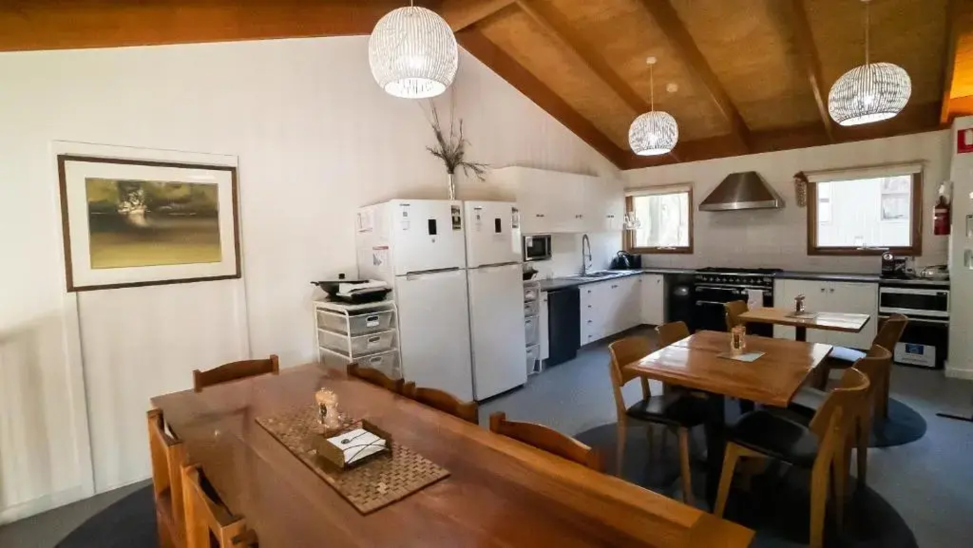 Tanjil Creek Lodge