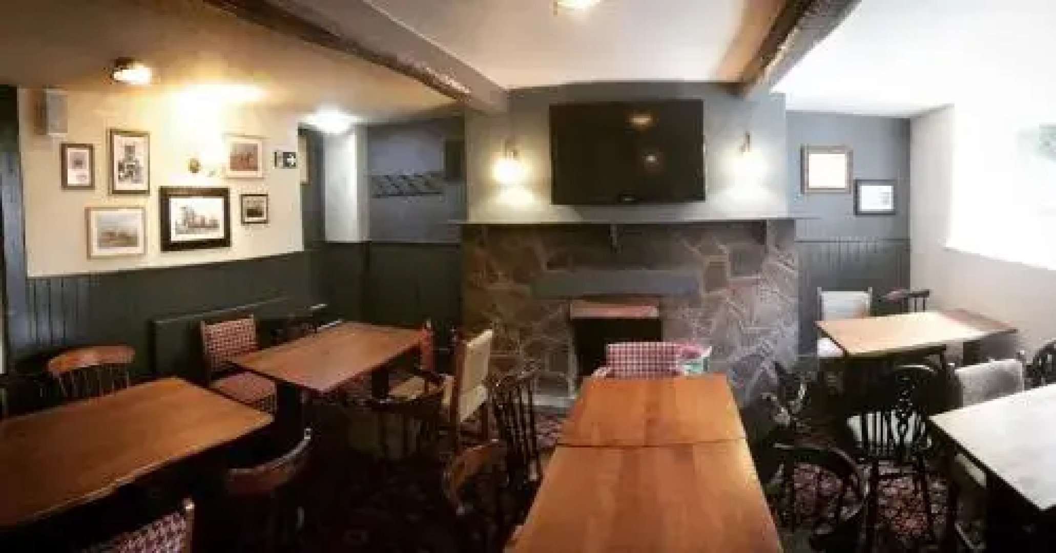The Coach and Horses Inn