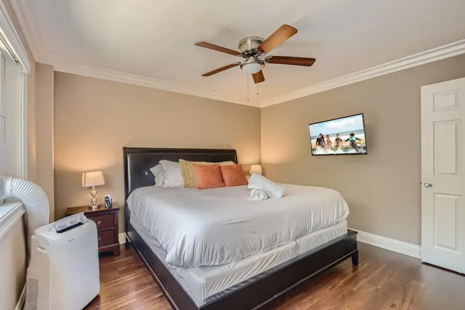 Spacious 3BR Yard BBQ Games Free Parking 0R2