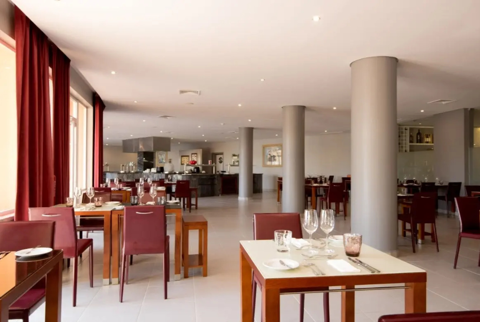 Отель Vila Galé Náutico