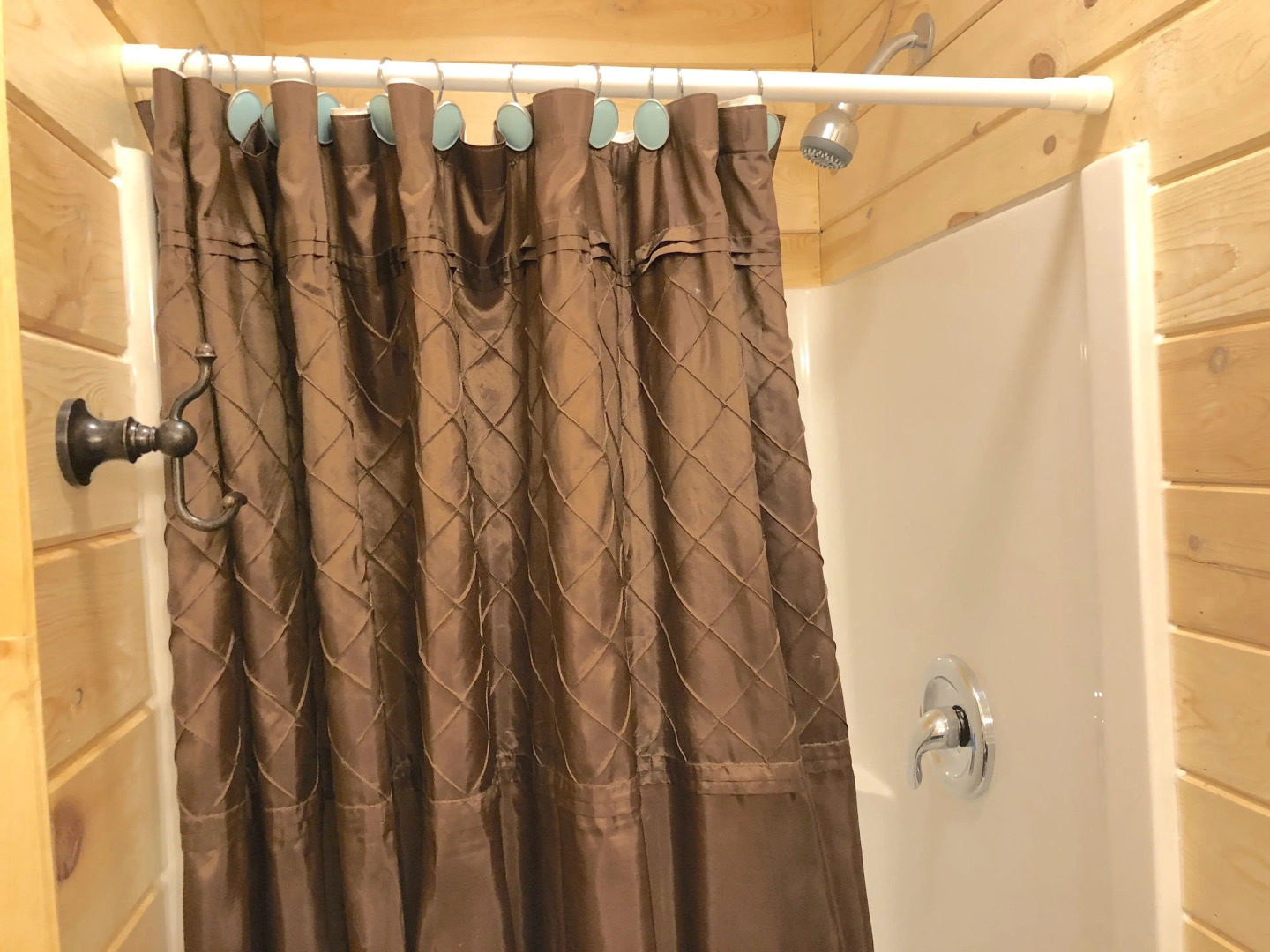 Rockerville Lodge & Cabins