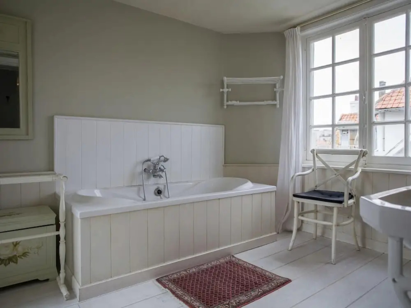 Beautiful Villa Near the Sea