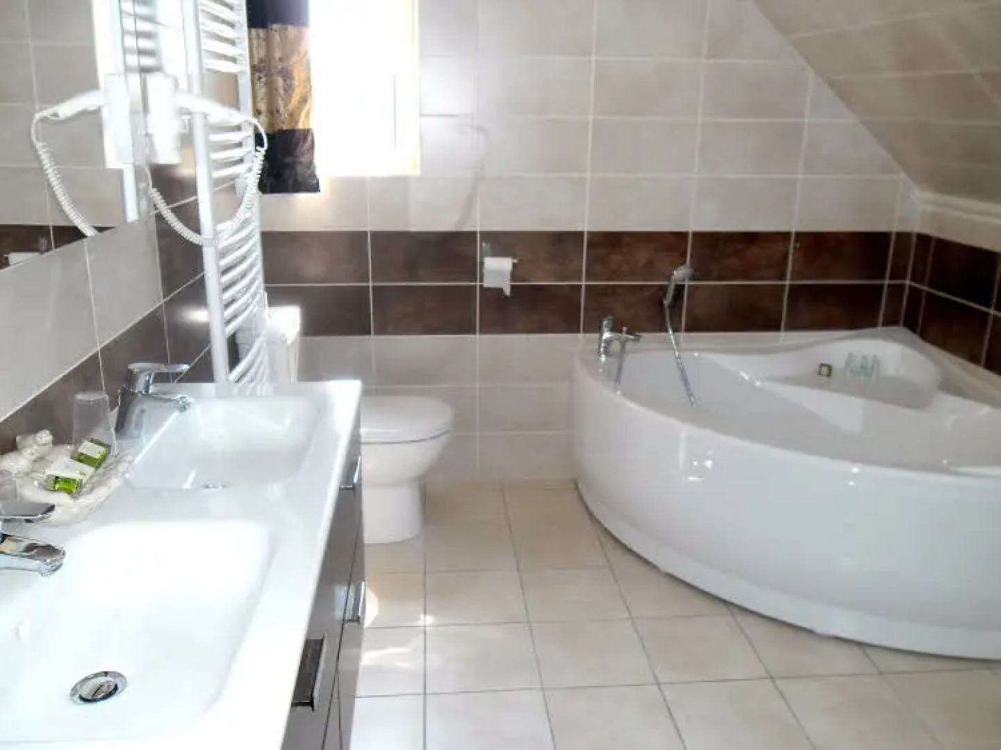 Logis Hôtel - Les Collines