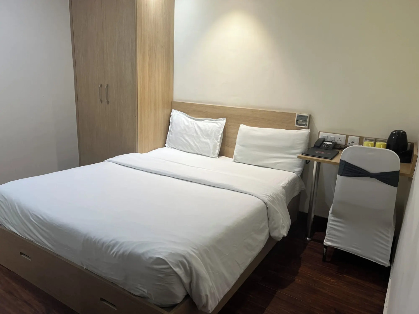 Hyphen Business Hotel