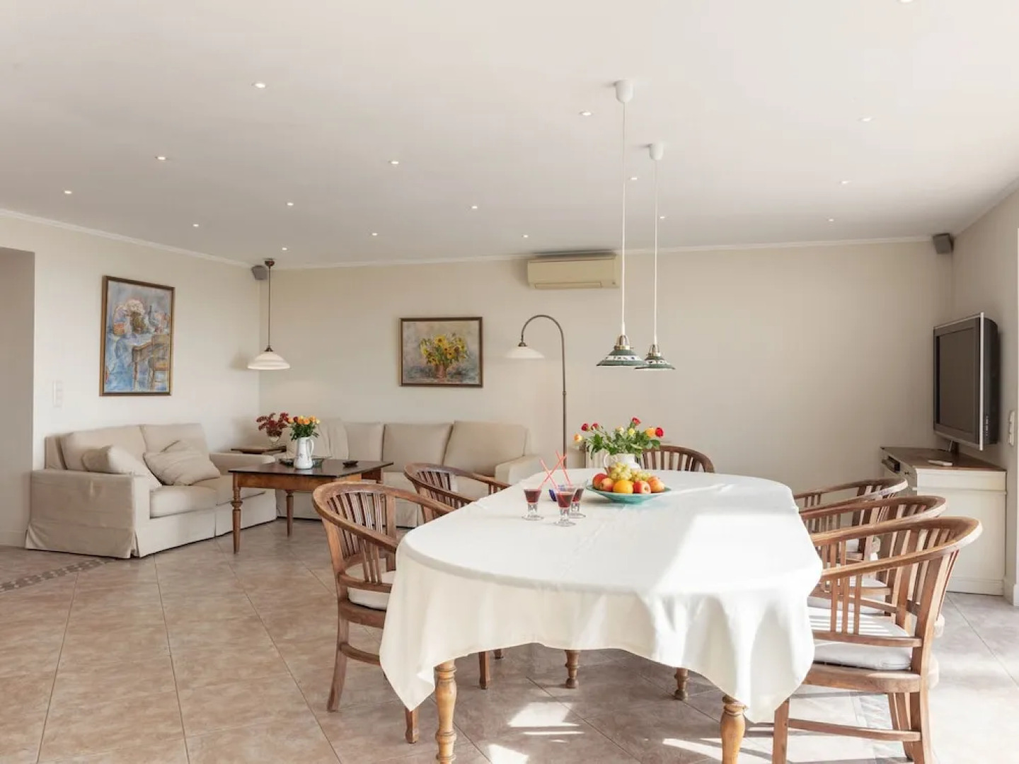 South French Air-conditioned Villa With Heated Pool and Panoramic Views