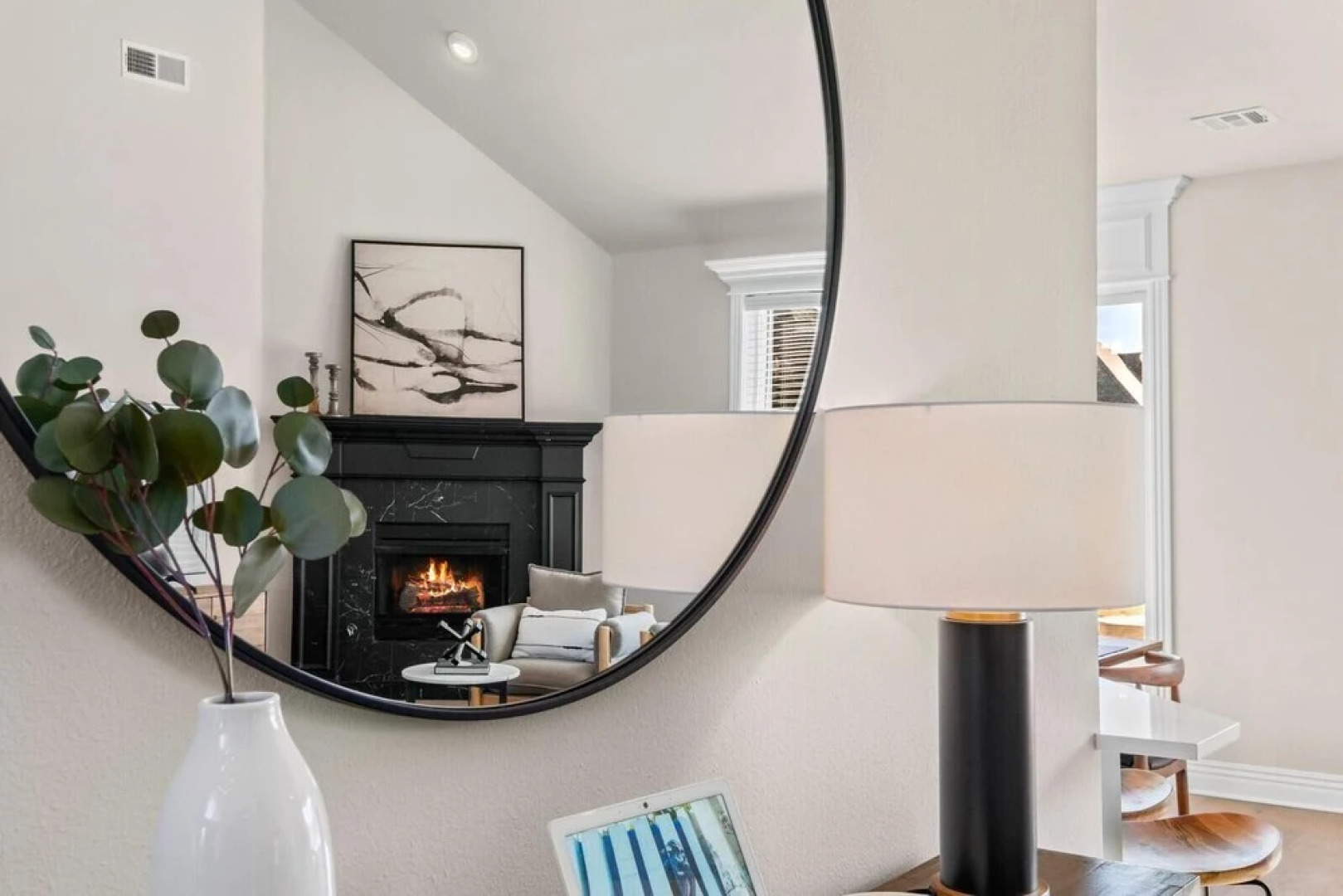 Apollo House - Amazing Location in Rogers, AR - Sleeps 11!