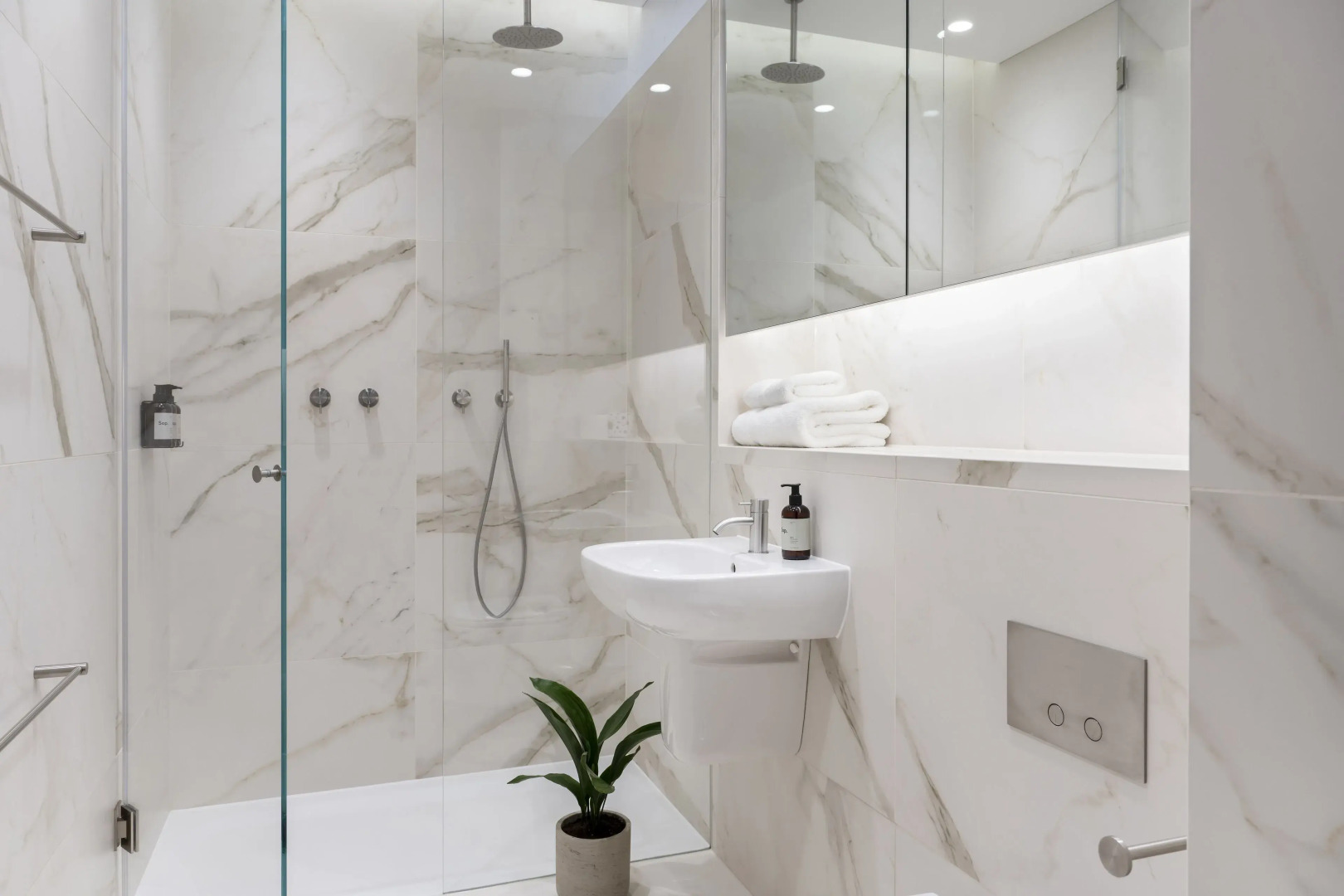 The Moorgate by Cove