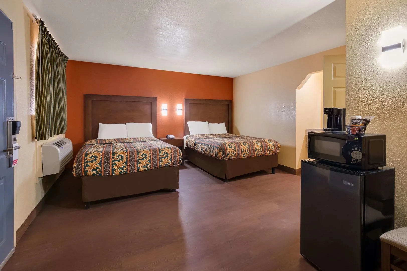 Rodeway Inn & Suites New Orleans East