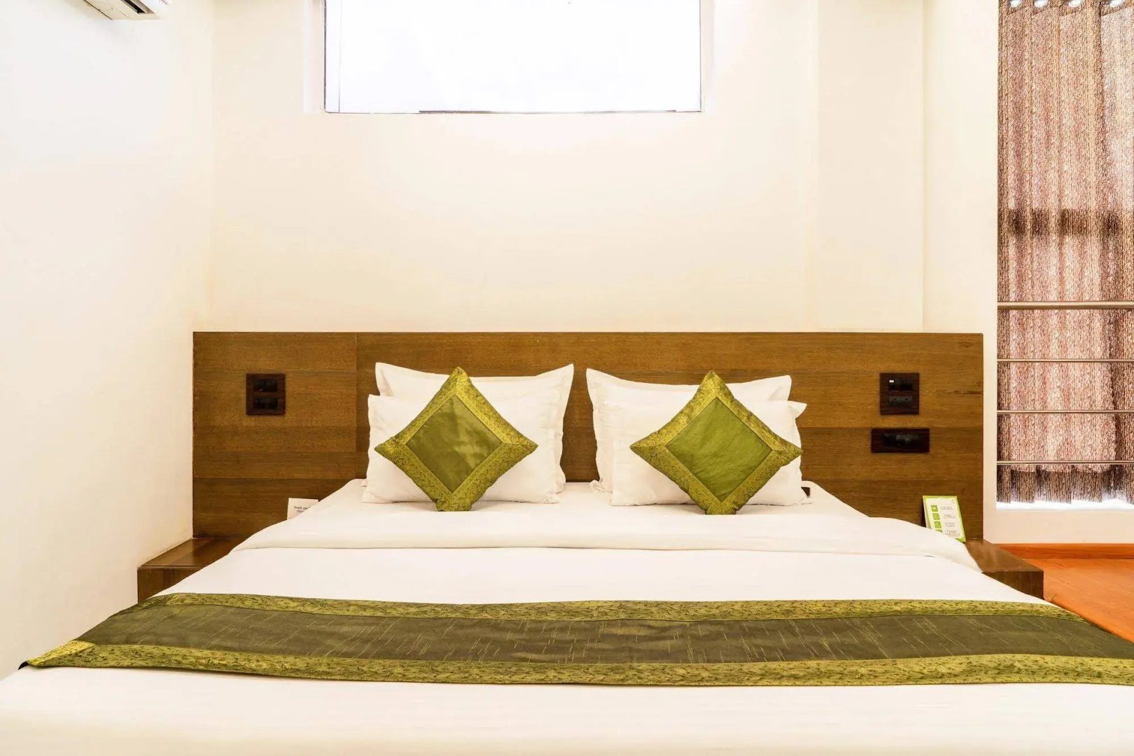 Treebo Trend Hotel Shiva's