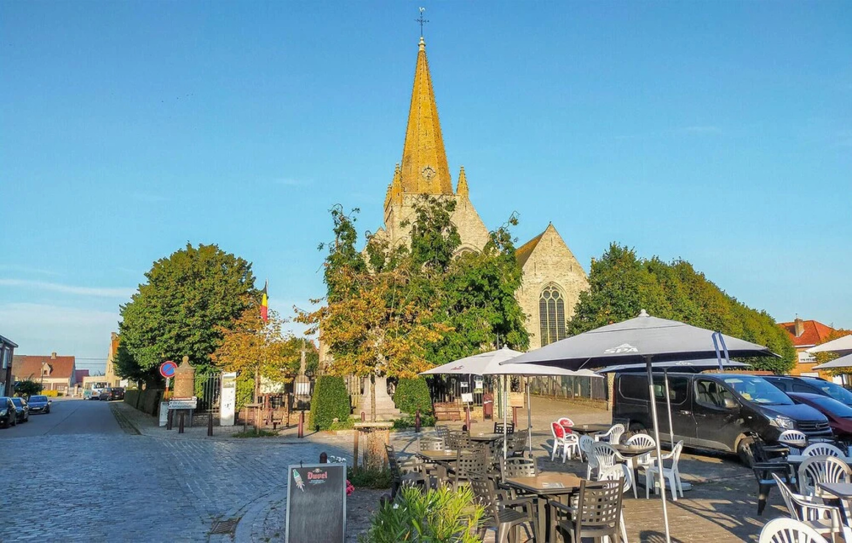 Awesome Home in Oostvleteren With Wifi