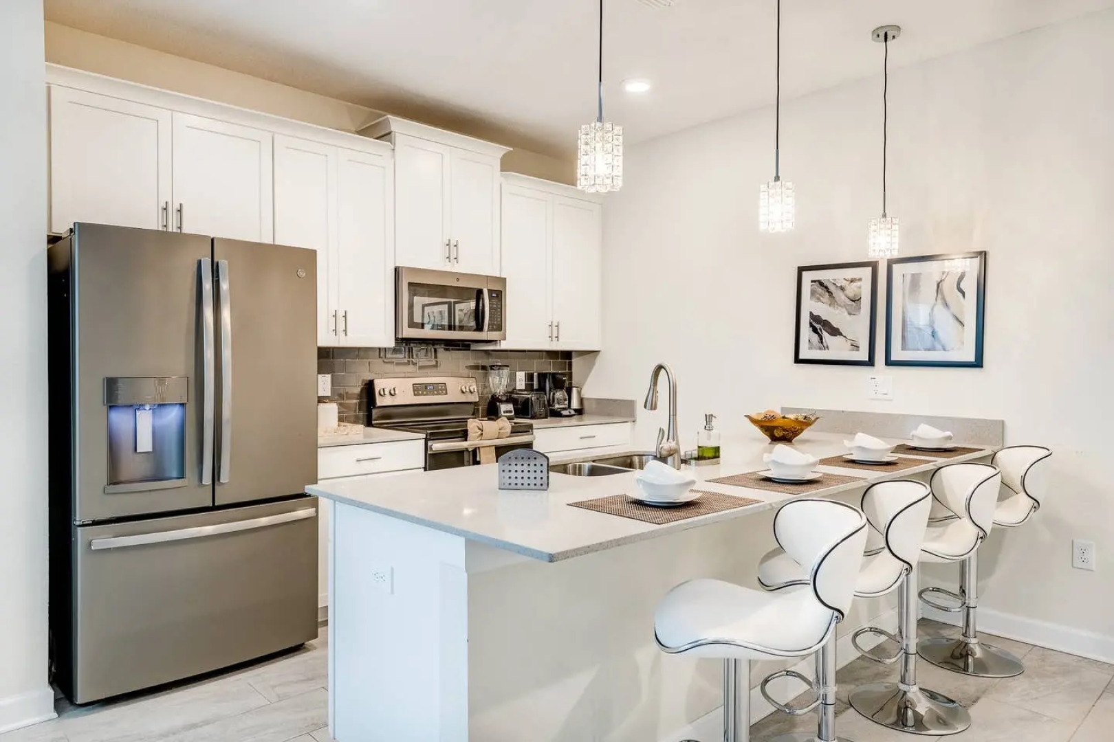 Elegant home with themed bedrooms near Disney