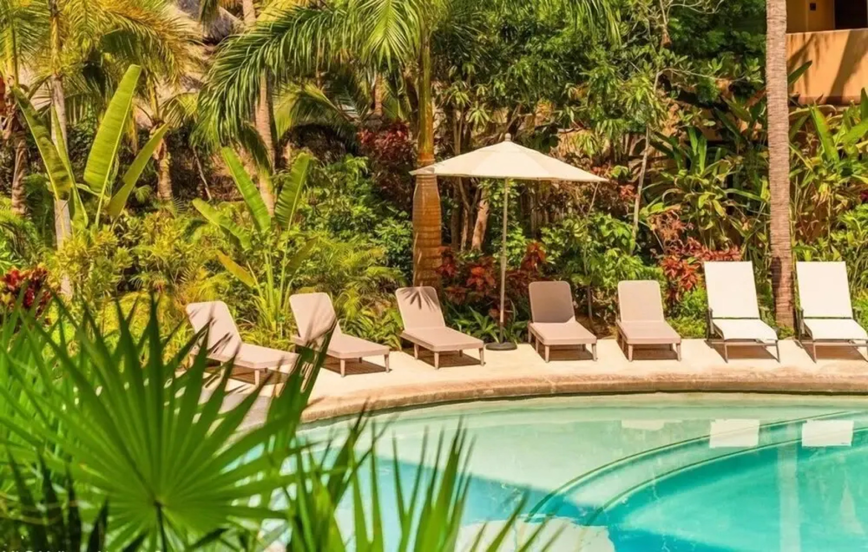 Villa Mango 2 bed with jungle view