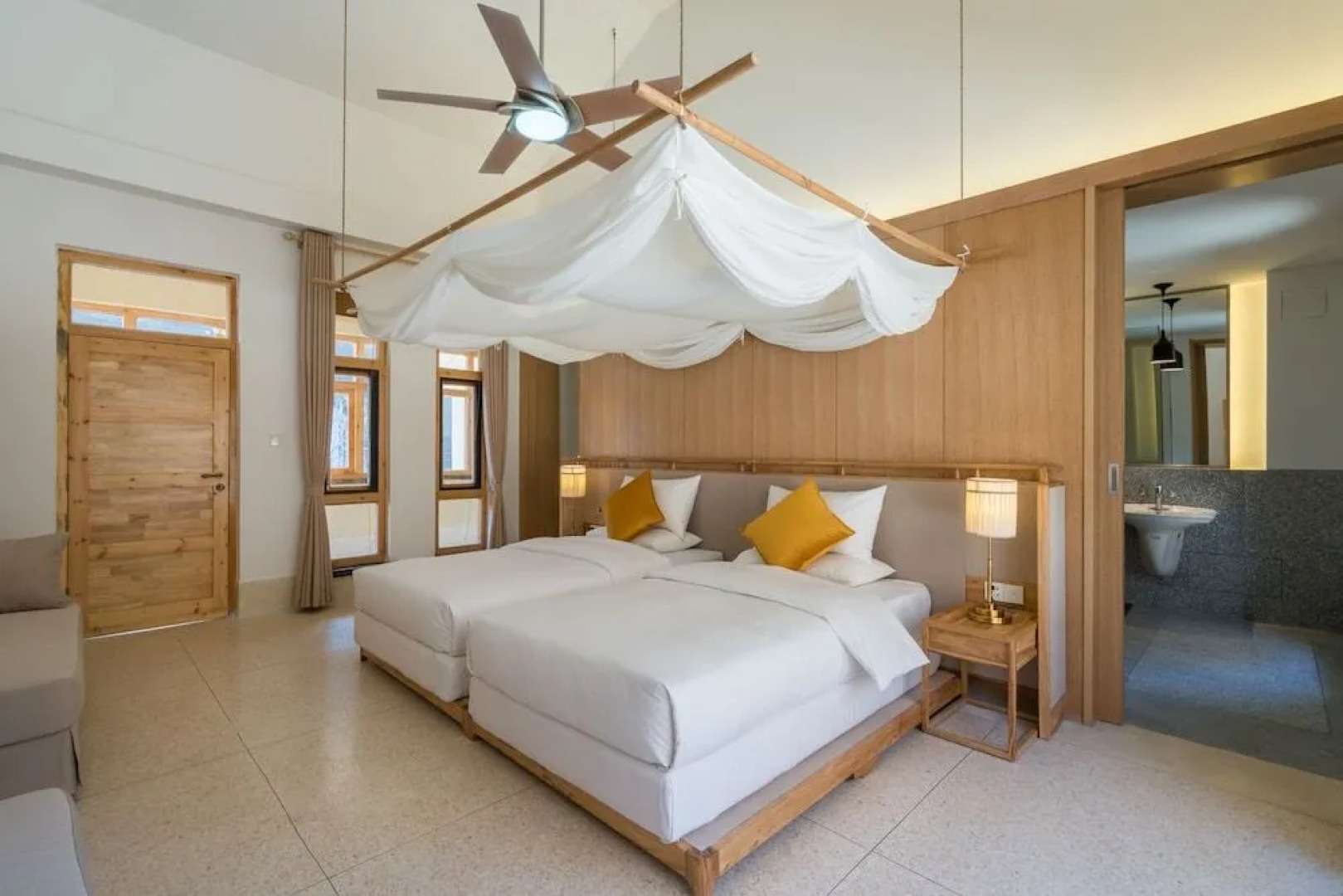 Wuhua Yishu Shouzhuo Park