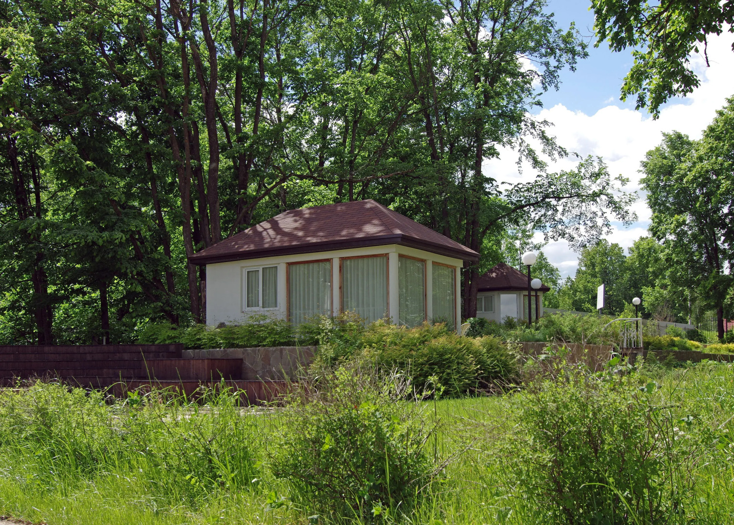 Отель «Вишневый сад»