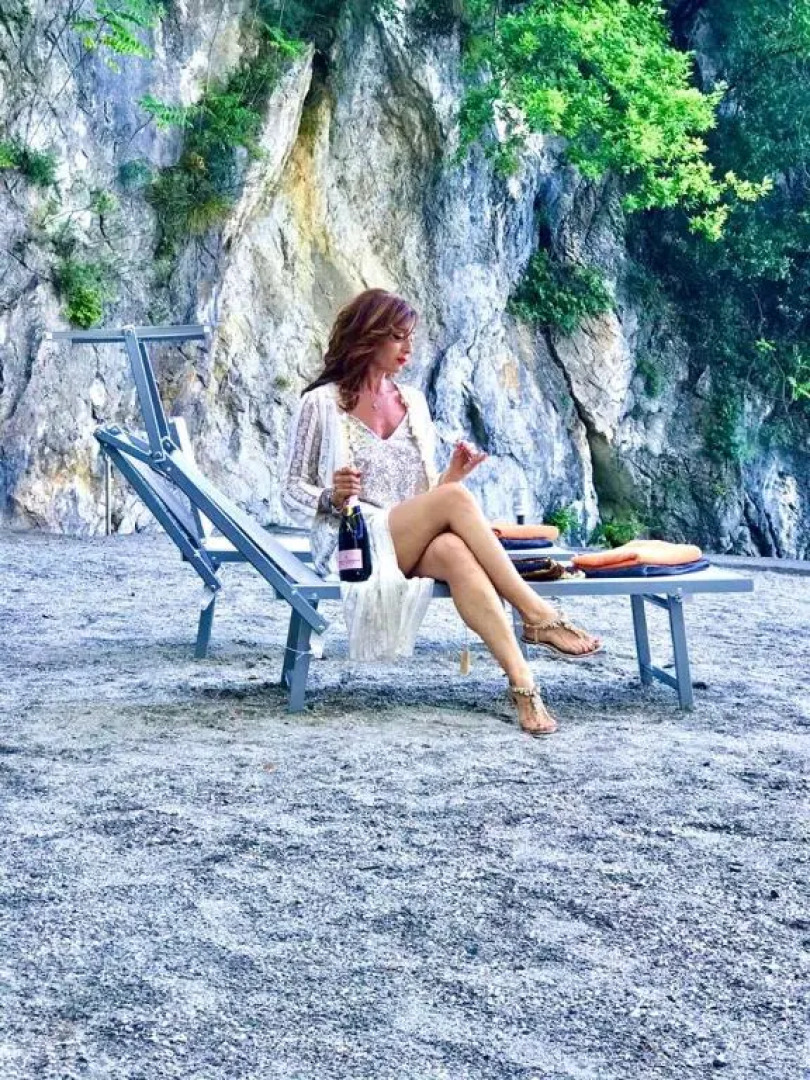 Villa Gaeta luxury apartment sleeps 8 guests