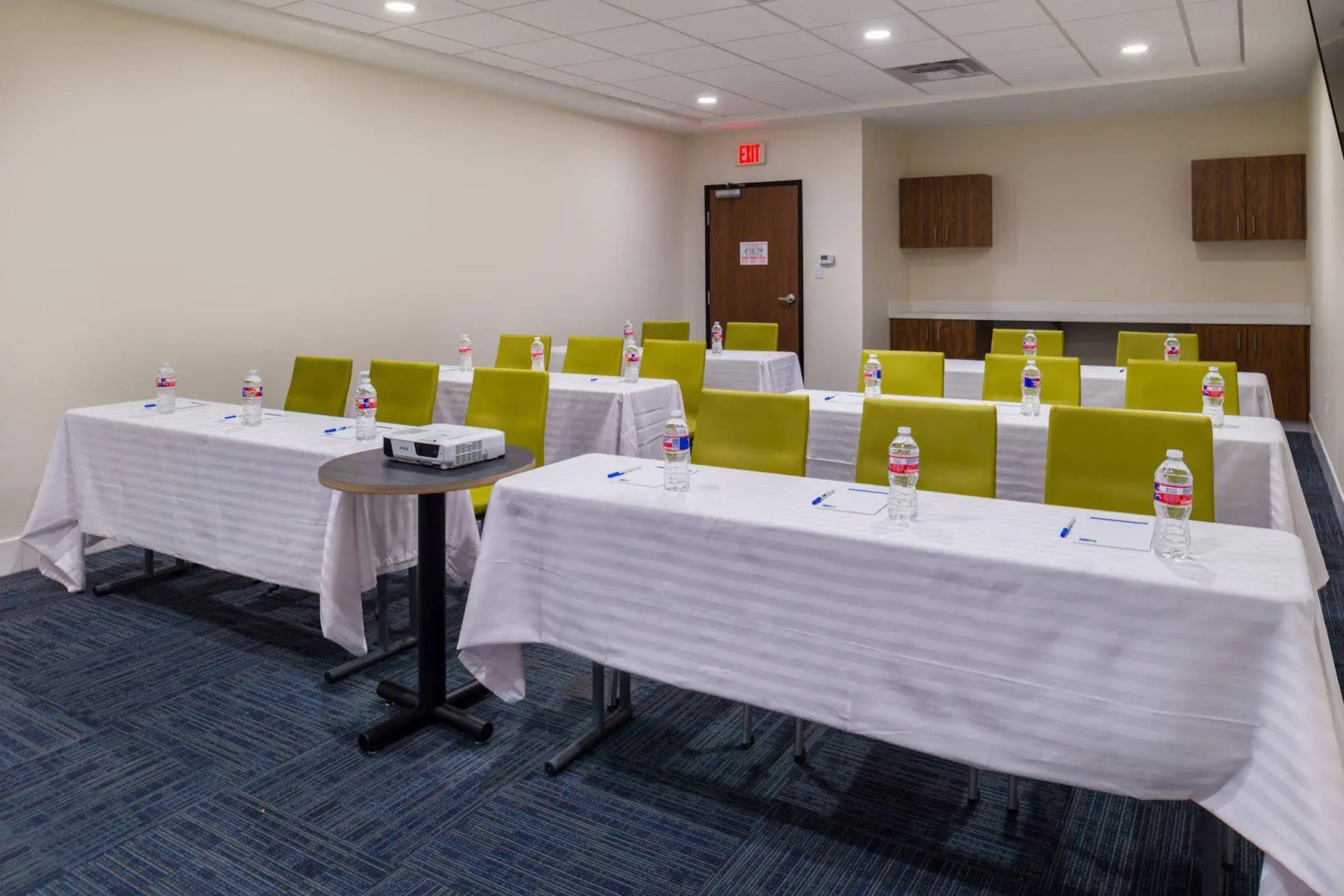 Holiday Inn Express & Suites Fort Worth West by IHG