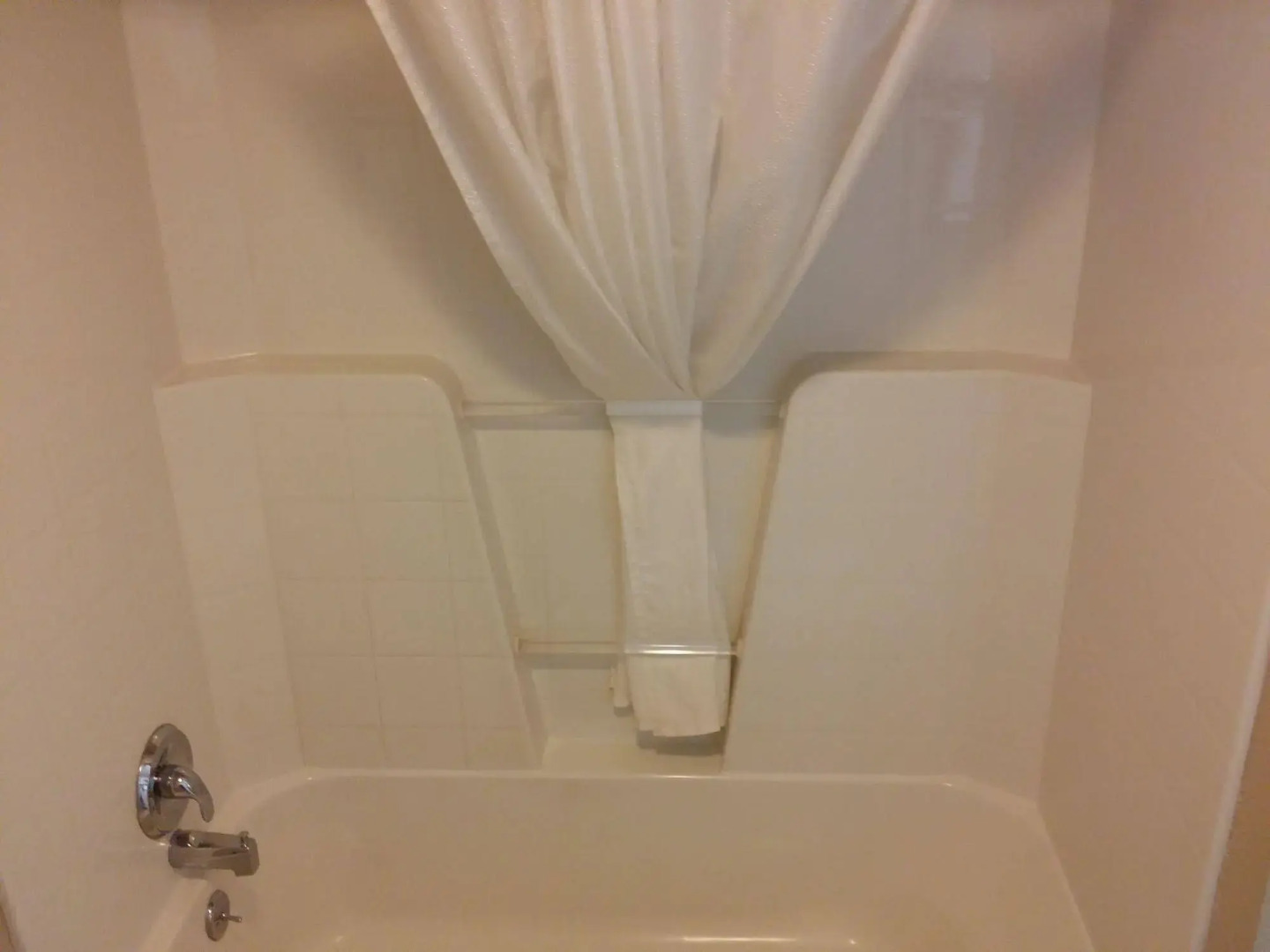 The Royal Victorian Motel