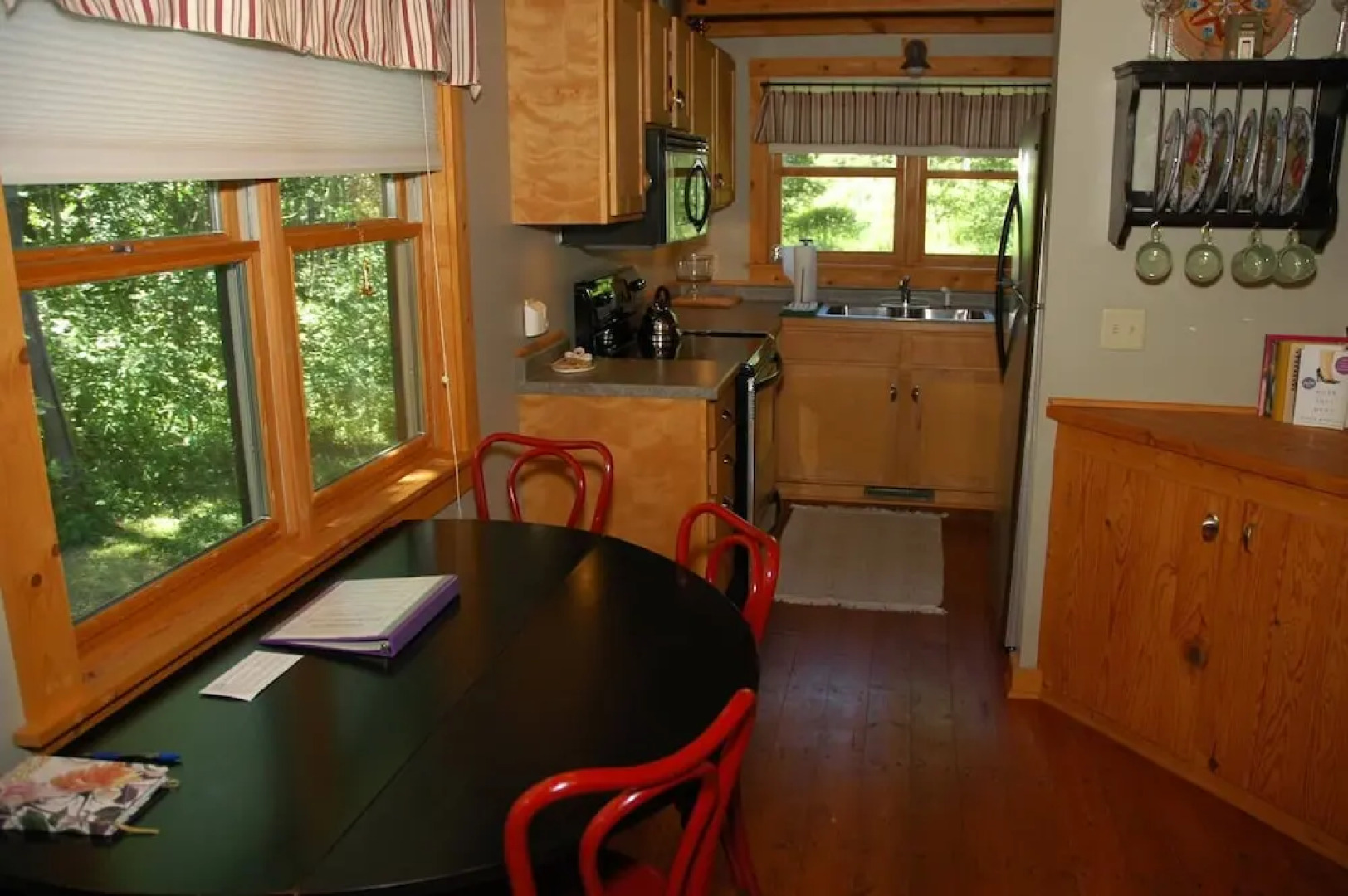 Brickyard Cottage 28 by Winfield Inn