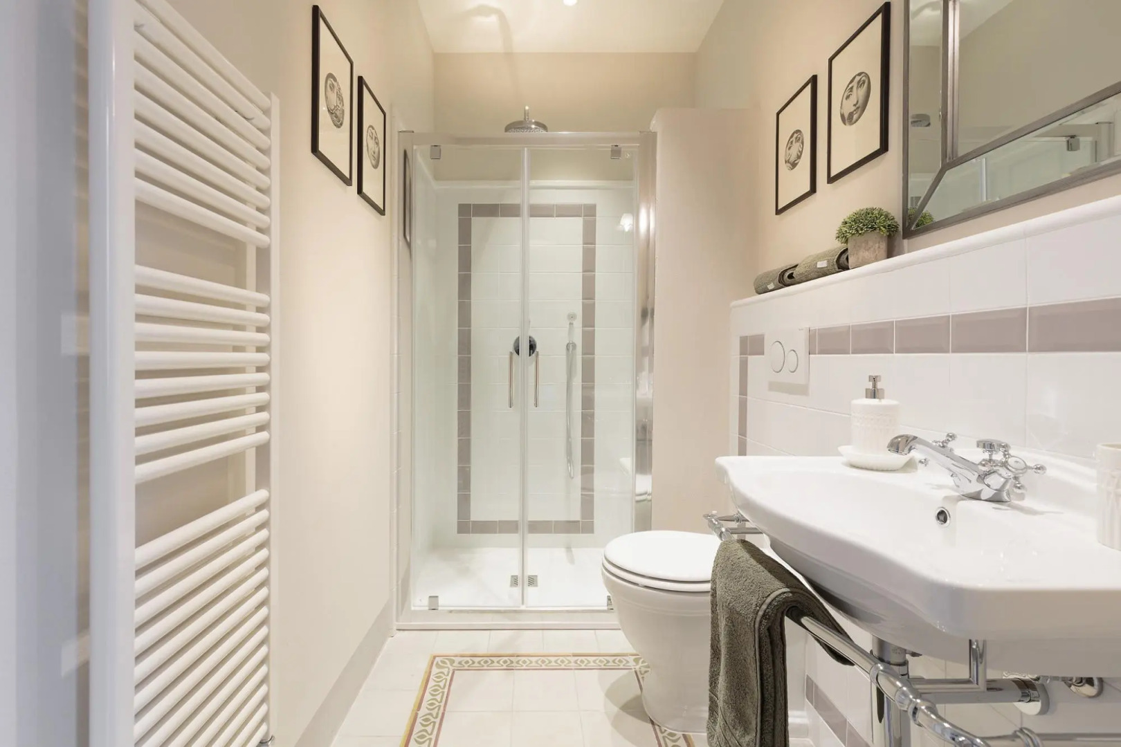 The Park View Apartment