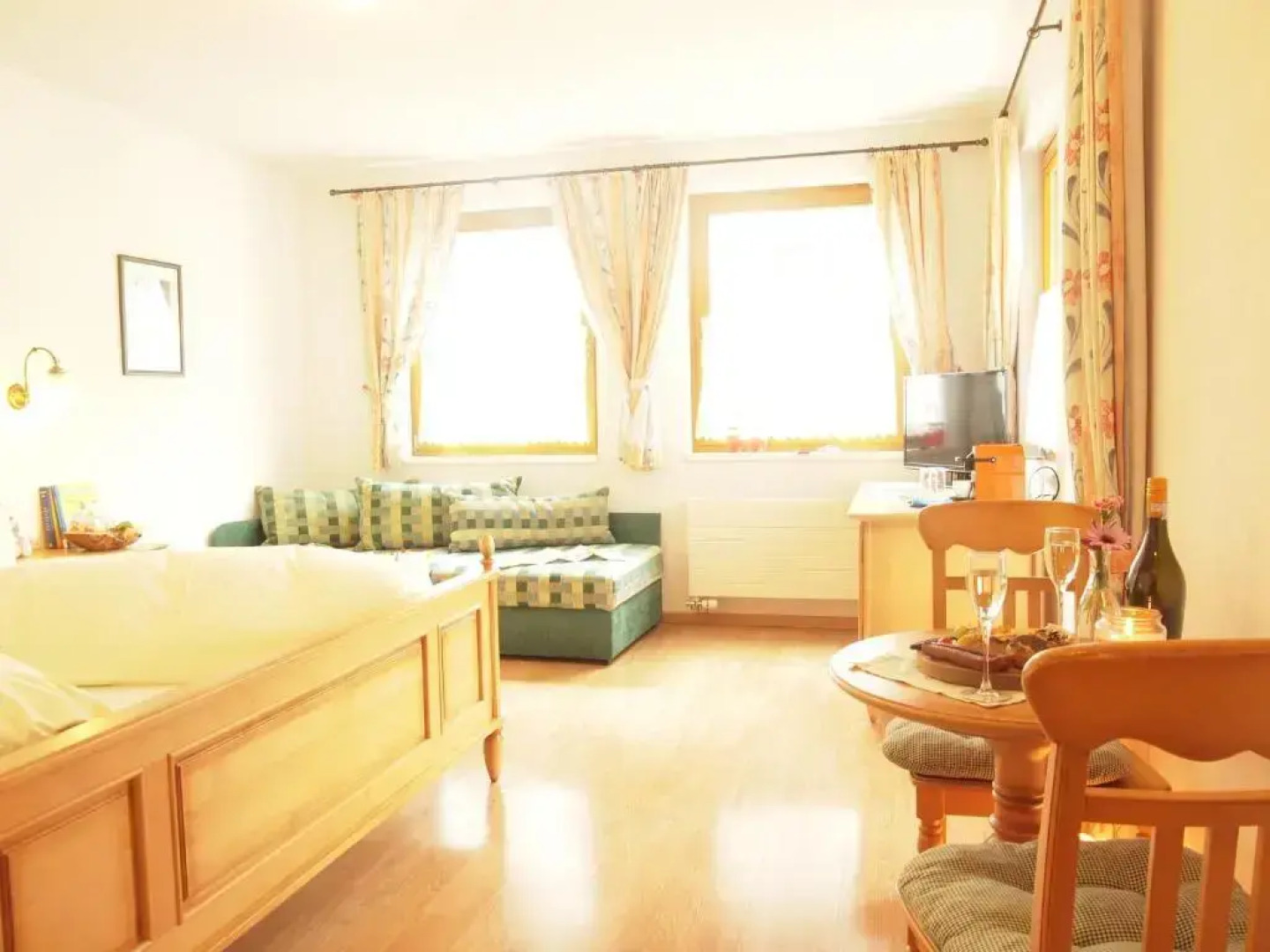 Apart-Garni Motnaida