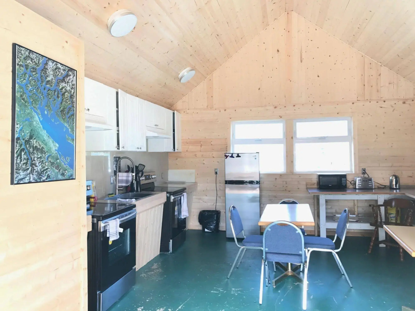 Canadian Princess Lodge & Marina