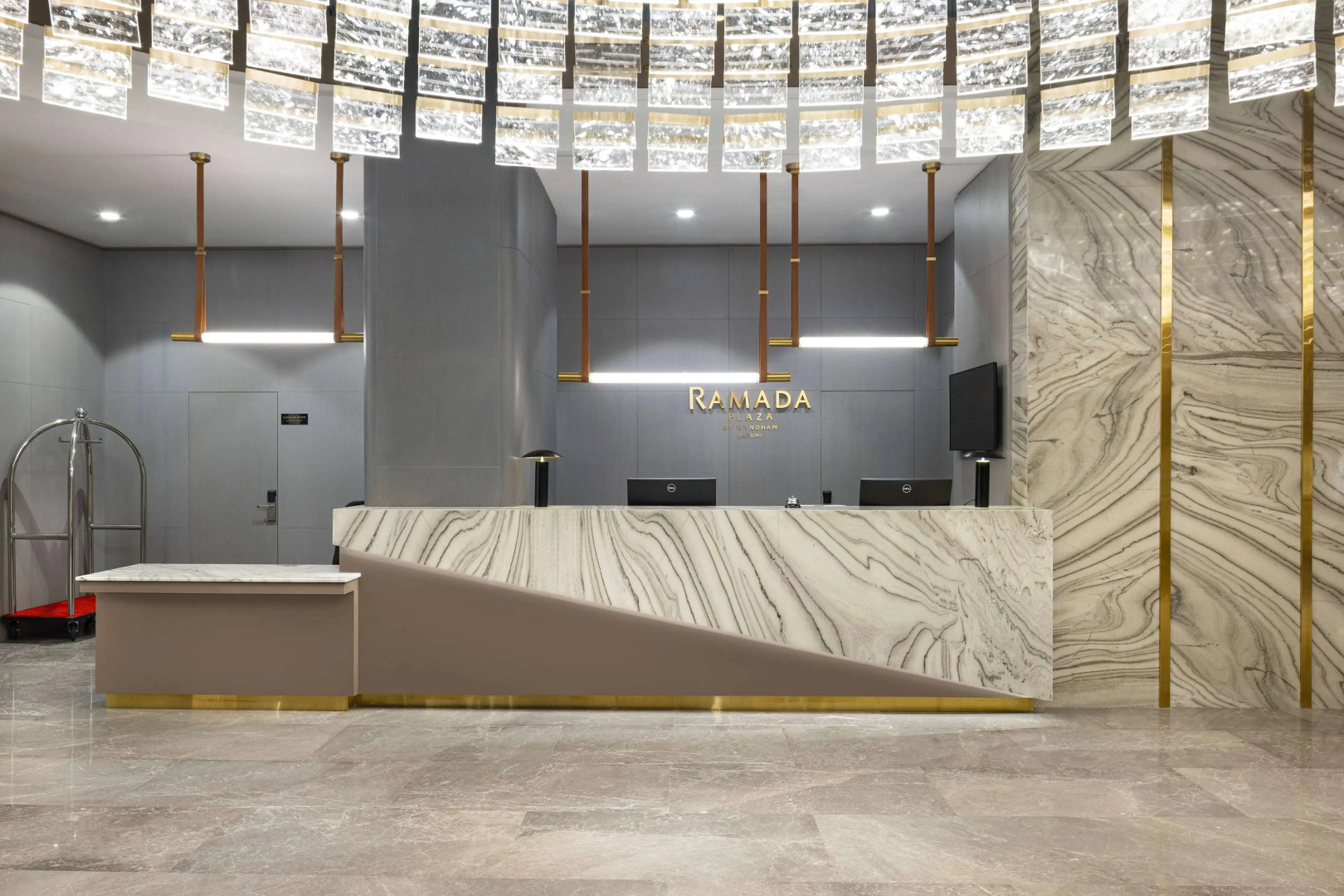 Отель Ramada Plaza By Wyndham Batumi