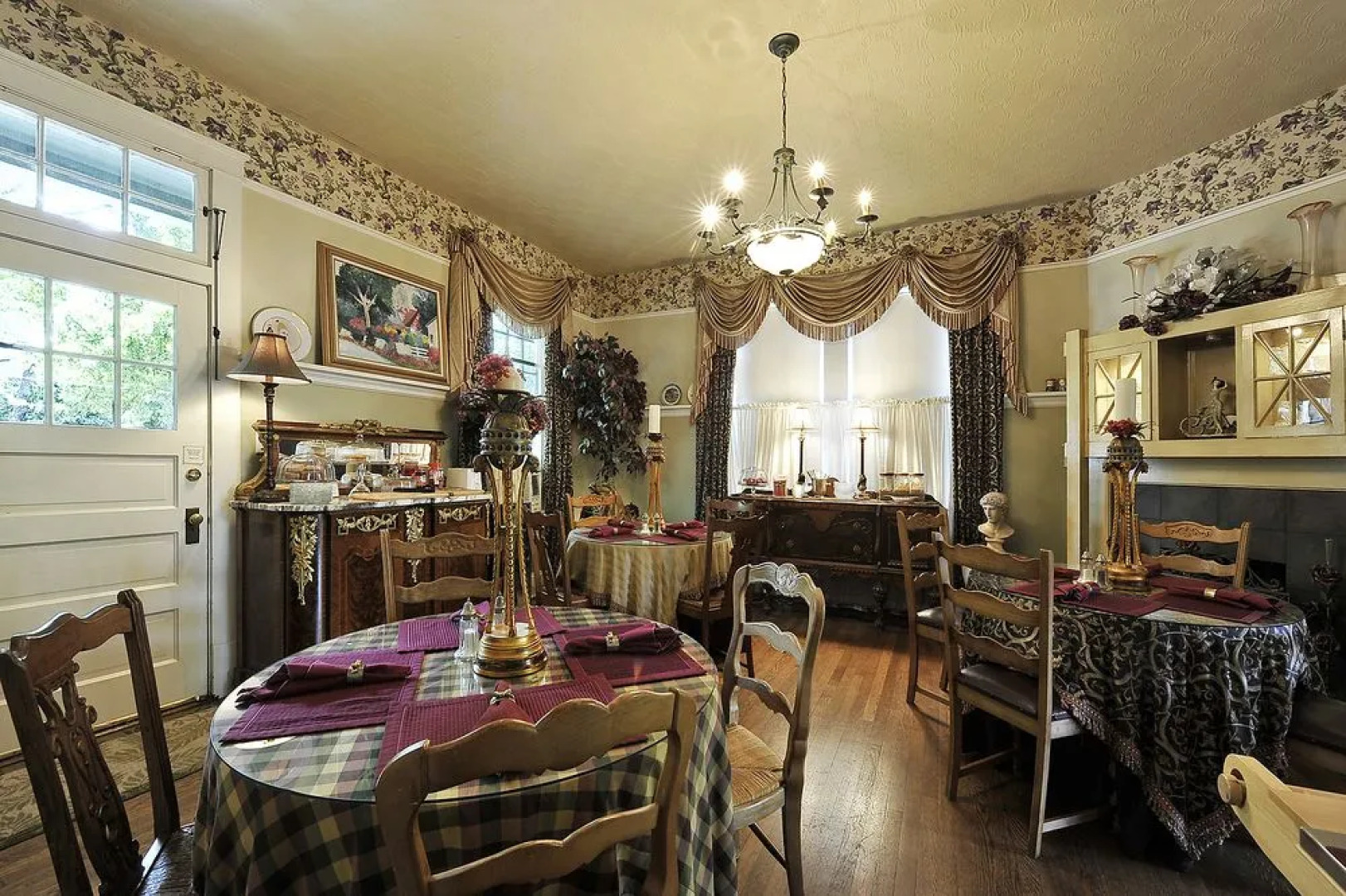 Austins Inn at Pearl Street