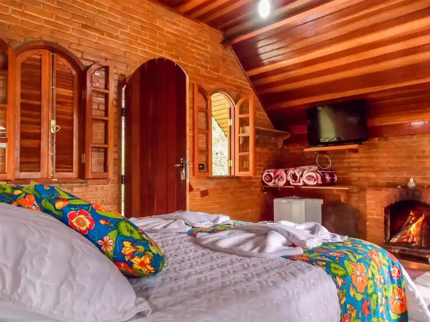 Pousada Monjolos De Minas