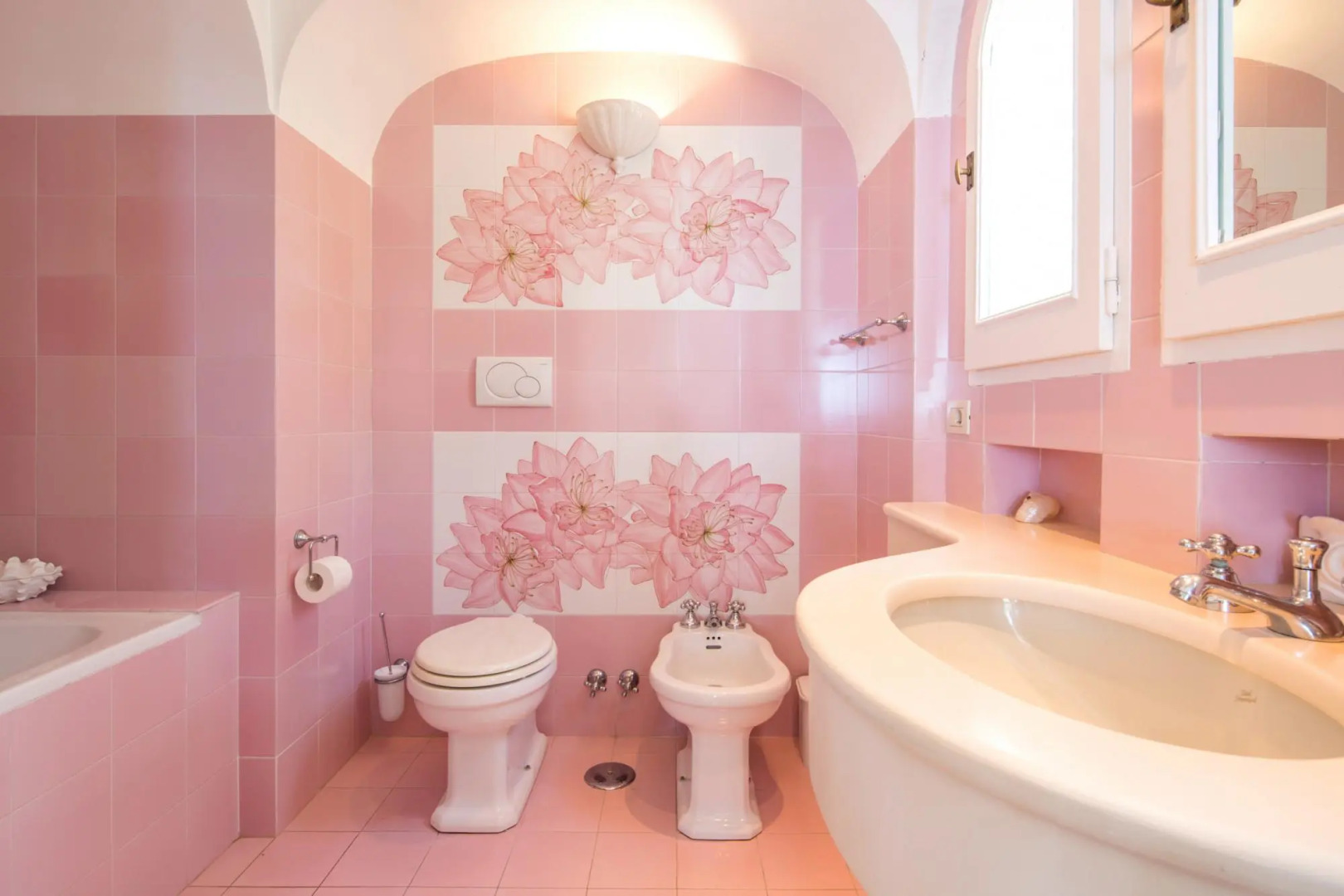 Estate4home - Villa Bougainville