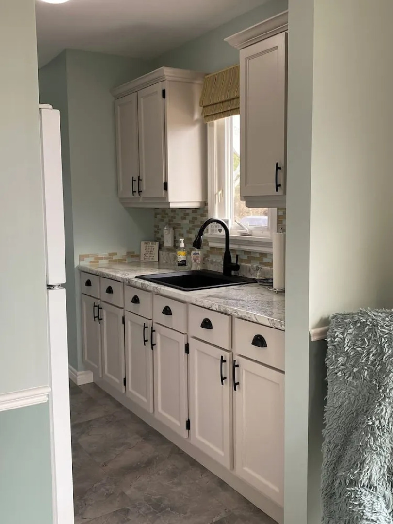 Greenwich Moonlight Bay Cottage