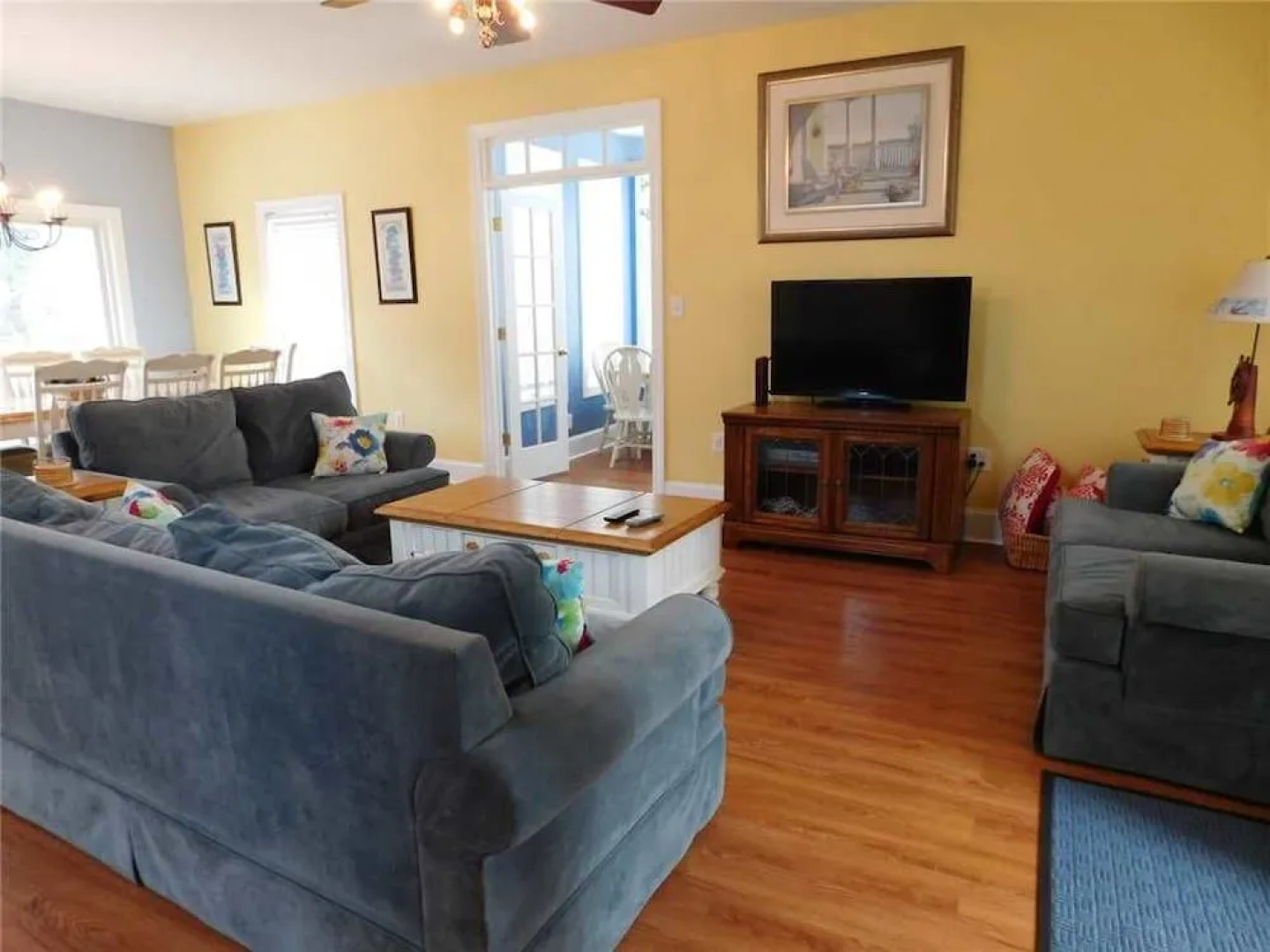 Sea What Happens 4 Br home by RedAwning