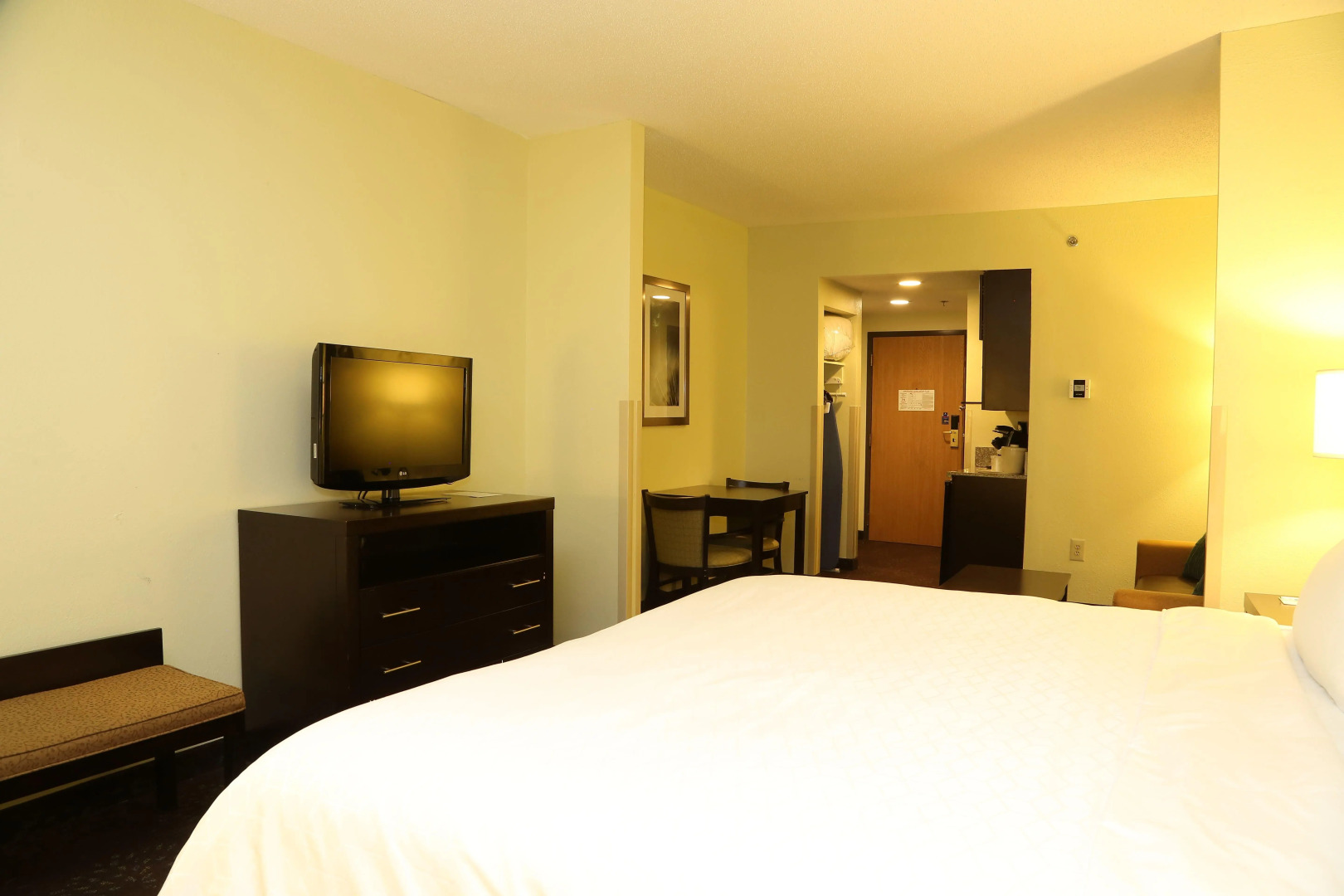 Holiday Inn Express Hotel & Suites Cleveland by IHG