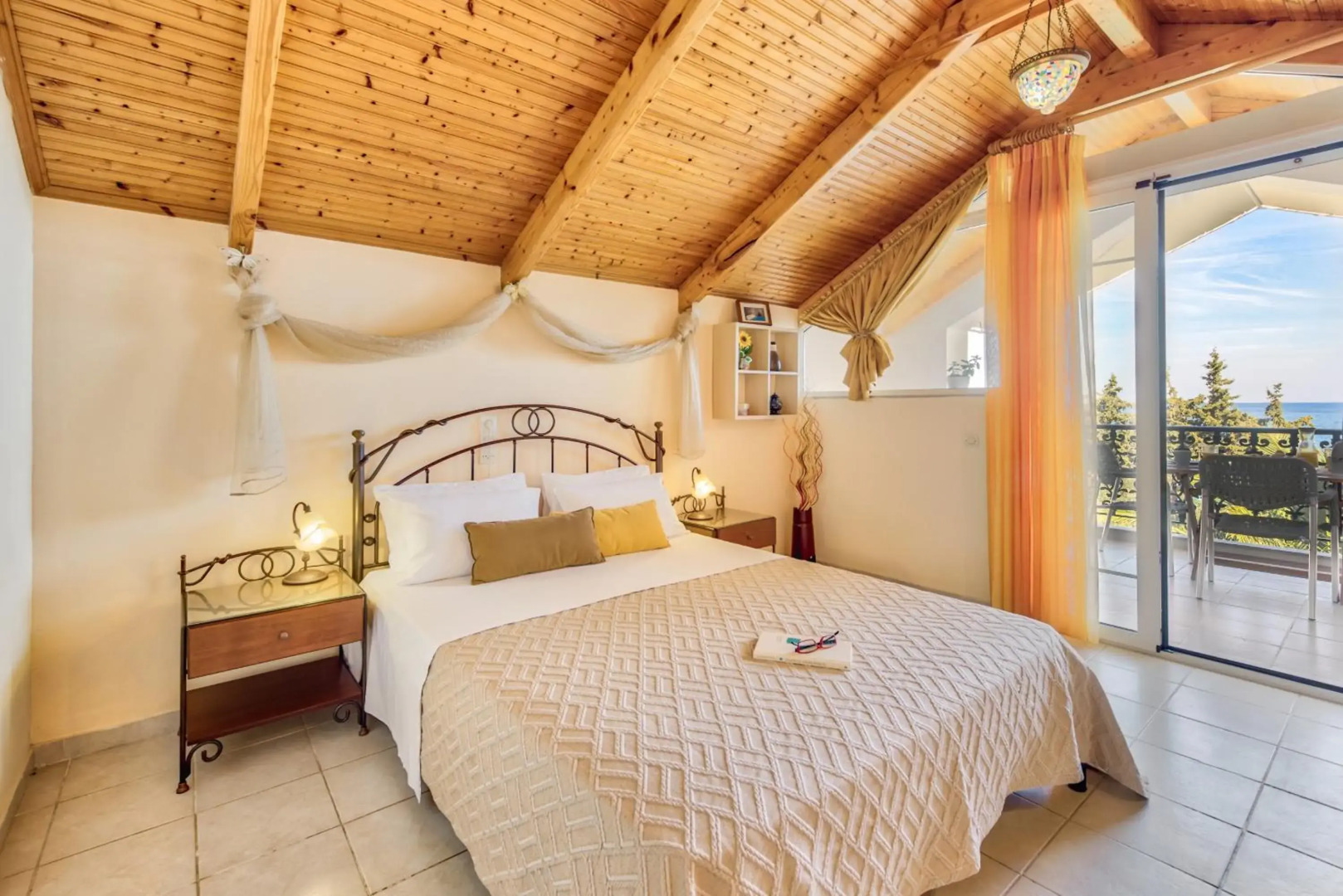 Panorama Studios & Apartments