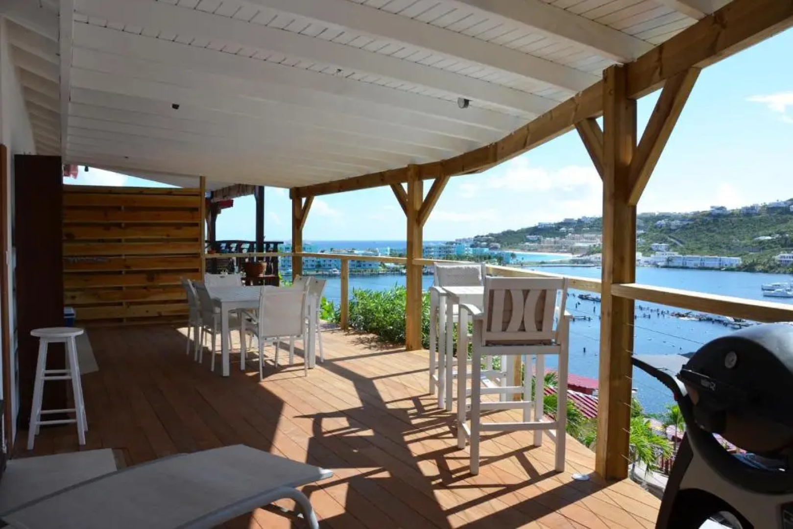 Les Balcons d'Oyster Pond
