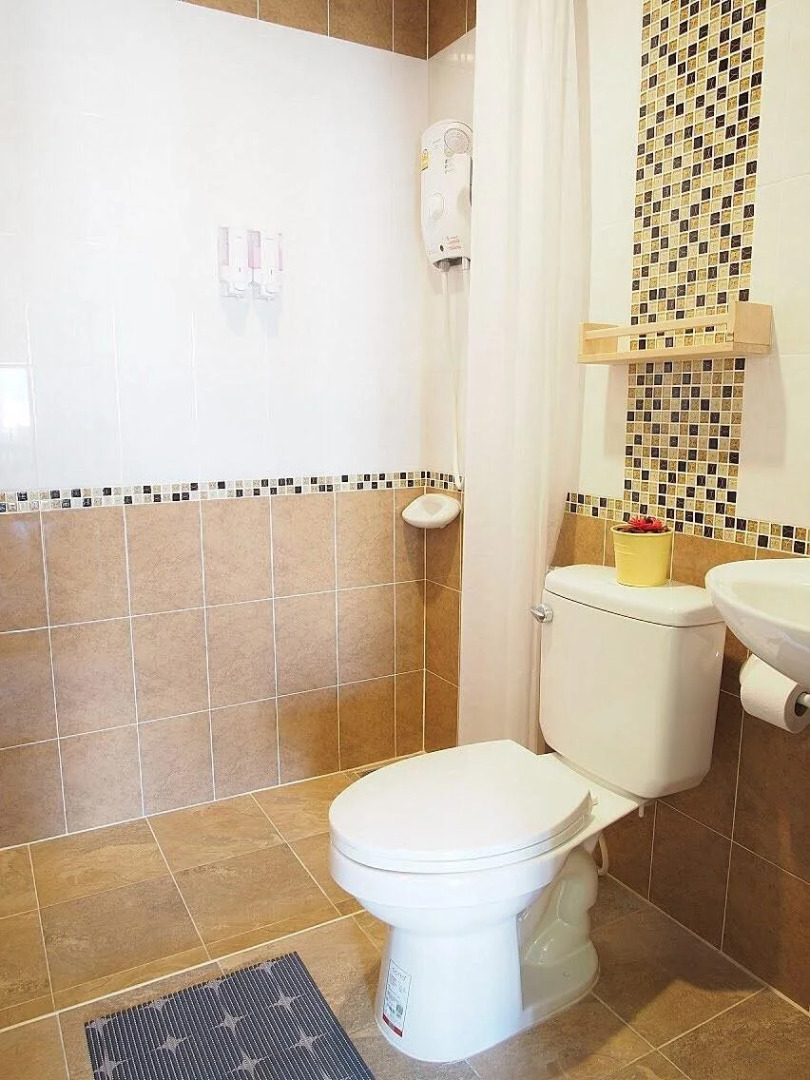 Life Station - Hostel