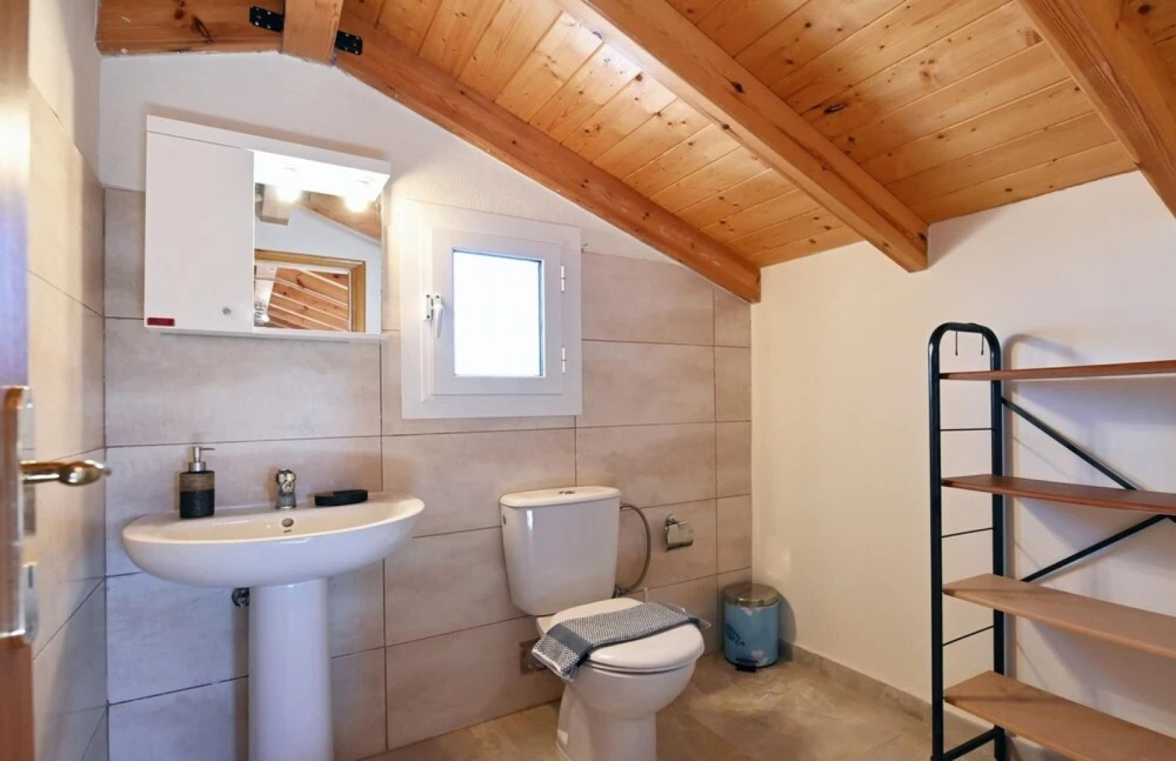 Villa Iris by Travelpro Services- Agios Mamas