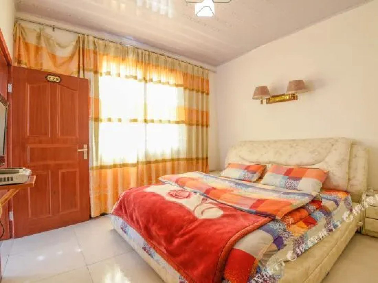 7 Hu Youpin Youth Hostel