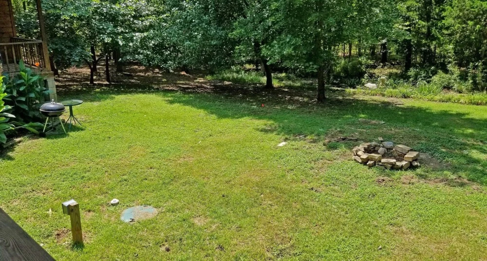 Wild Blue Yonder Cabin With Extra Studio Room, Hot Tub, Fire Pit in the Back Yard by Redawning