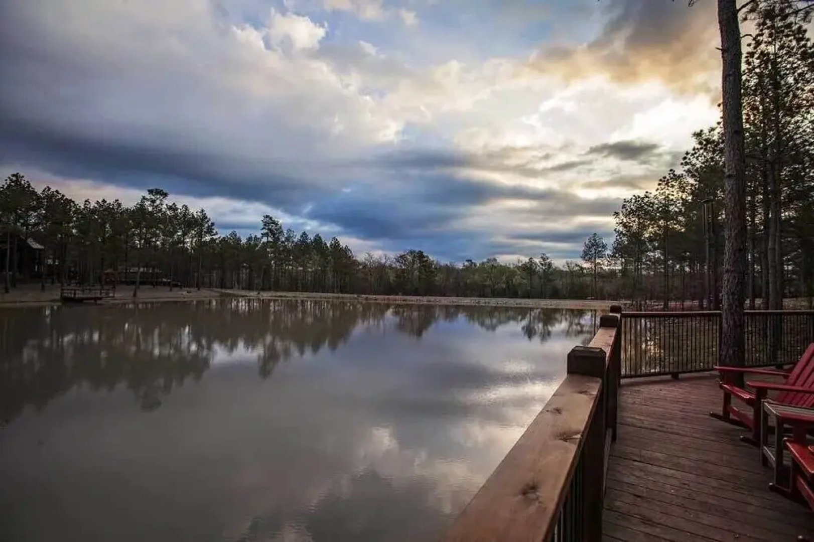 Stars On The Water Lodge - 4 Br Cabin