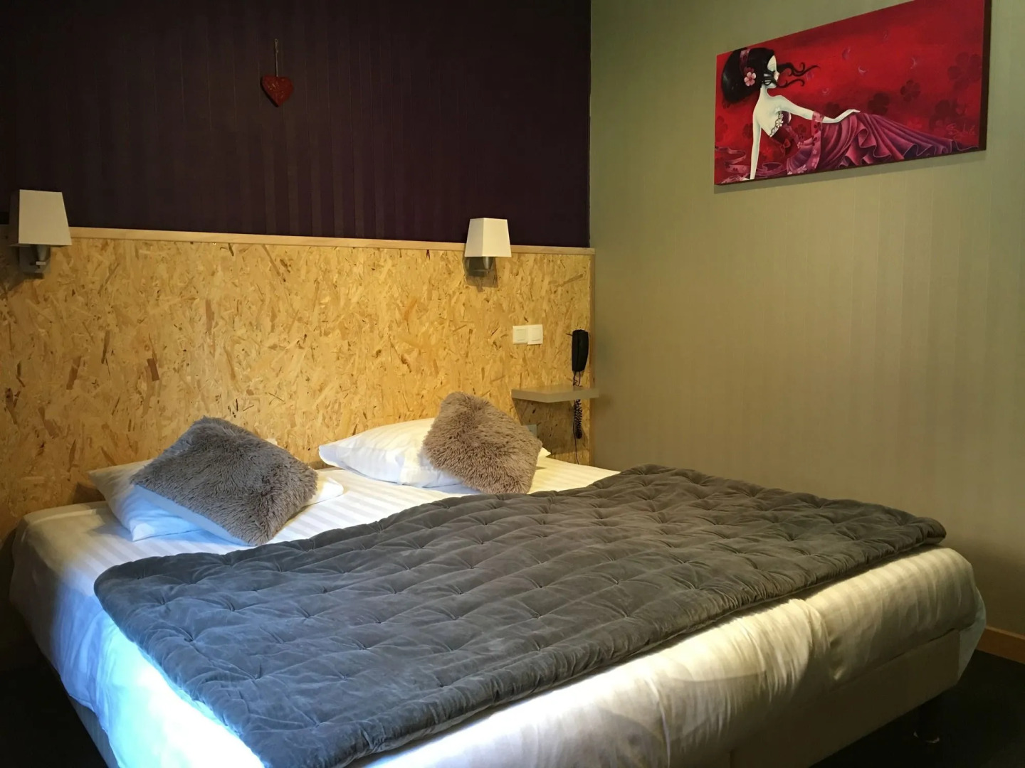 Au Cheval Blanc Hôtel et Restaurant