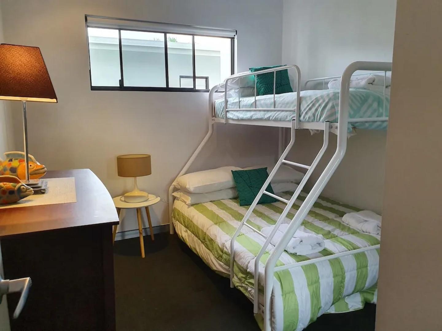 Hinchinbrook Harbour Holiday Apartments