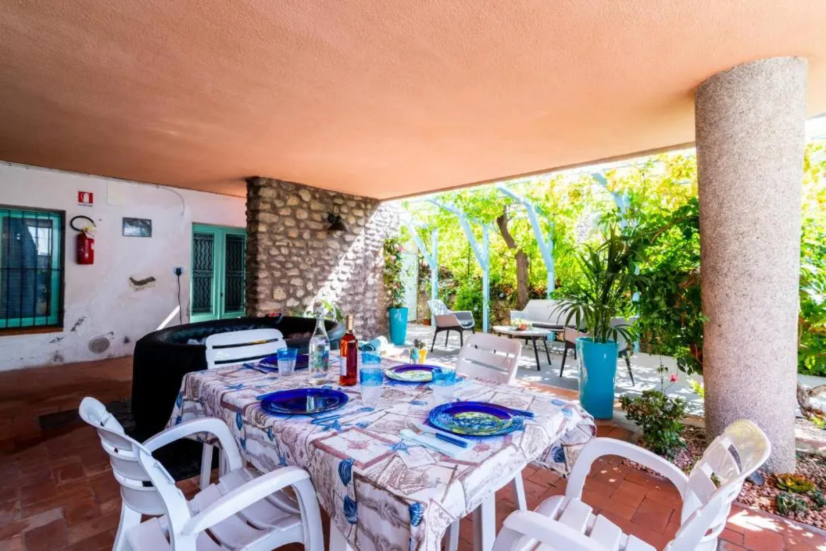 Pieds dans l'Eau - Terrace, Spa, Cactus