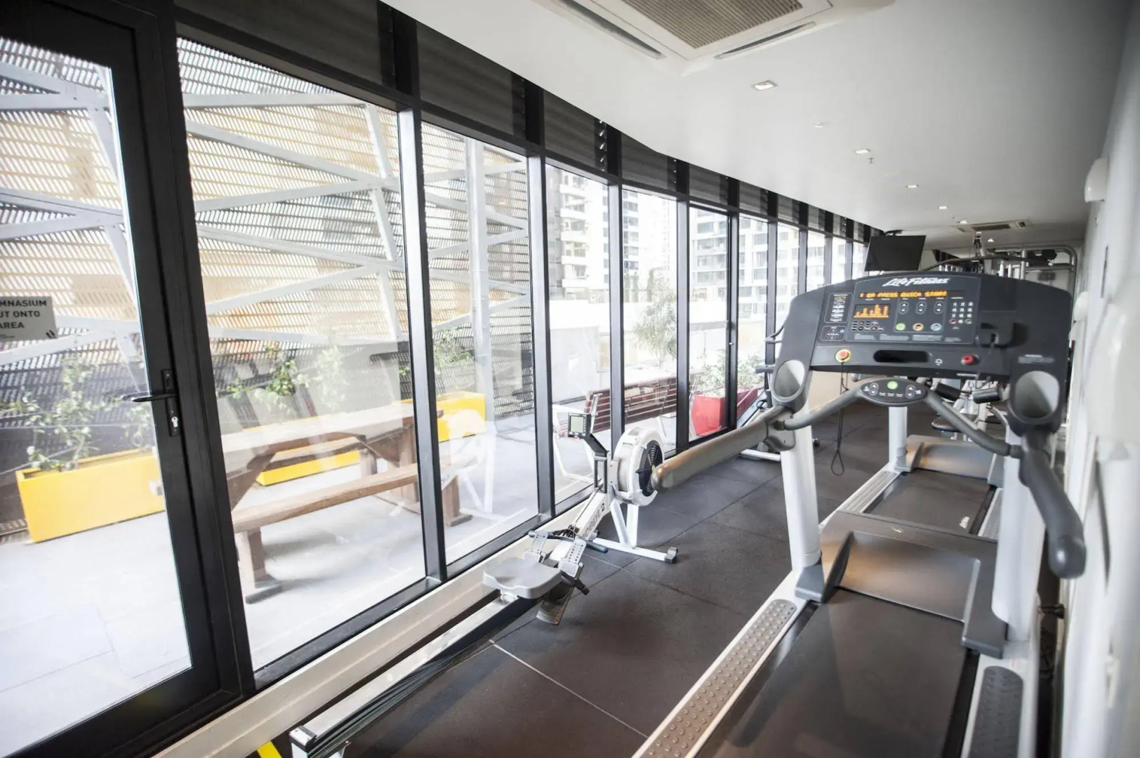 Stunning Apartments Southern Cross