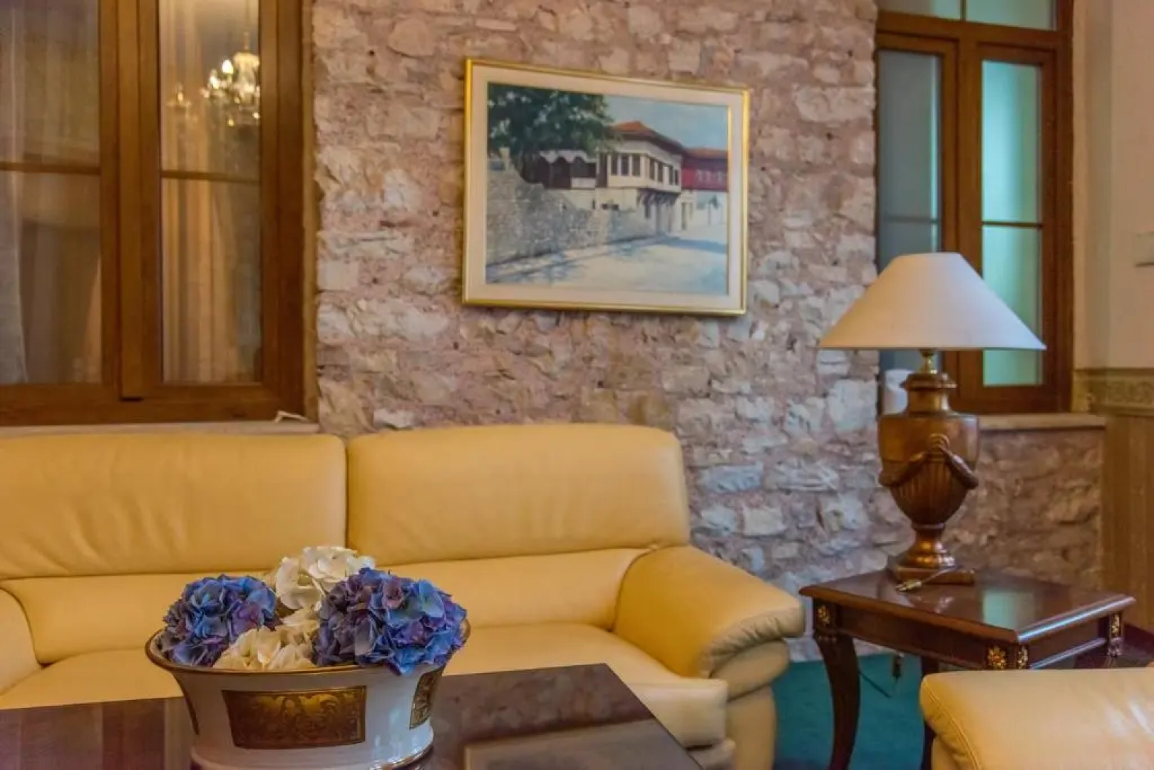 Alexios Luxury Hotel