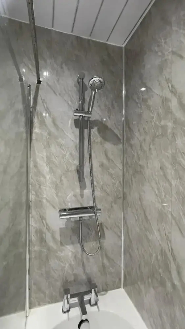 Cosy 3-bed House in Birmingham With Free Parking