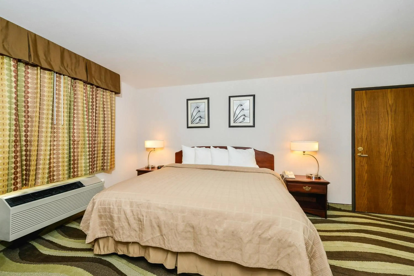 Quality Inn & Suites Stoughton - Madison South