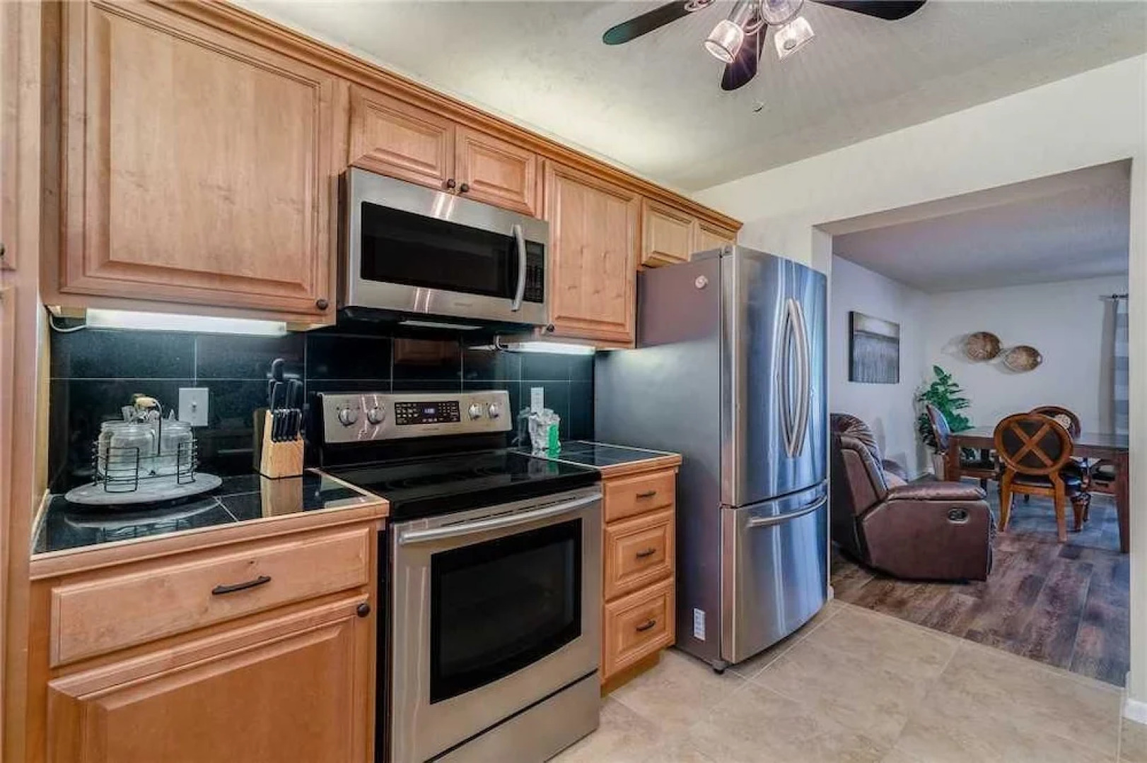 Seashell 19 - Two Bedroom Condo