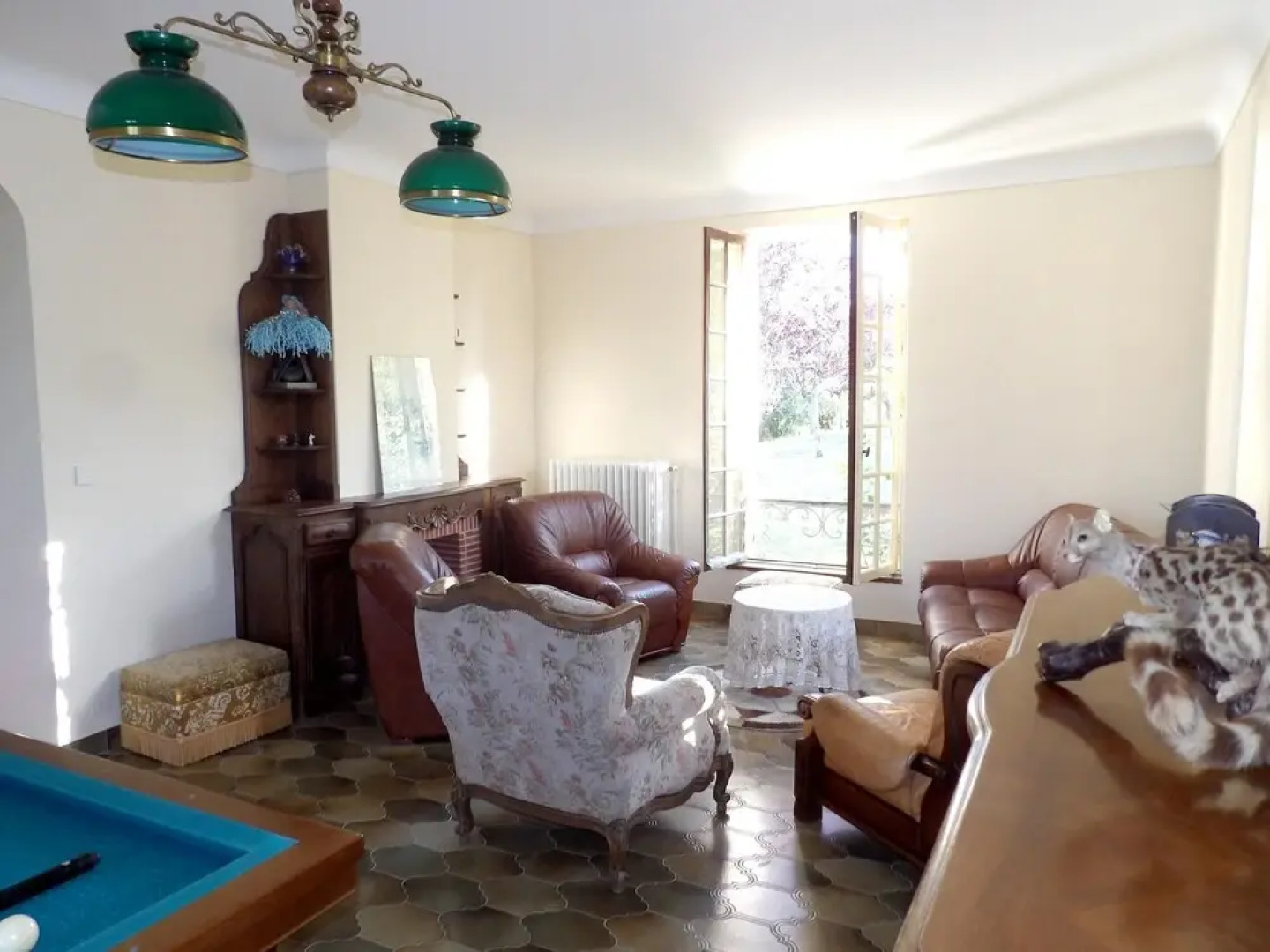 Villa With 5 Bedrooms in Hautefort, With Private Pool and Furnished Garden - 1 km From the Beach